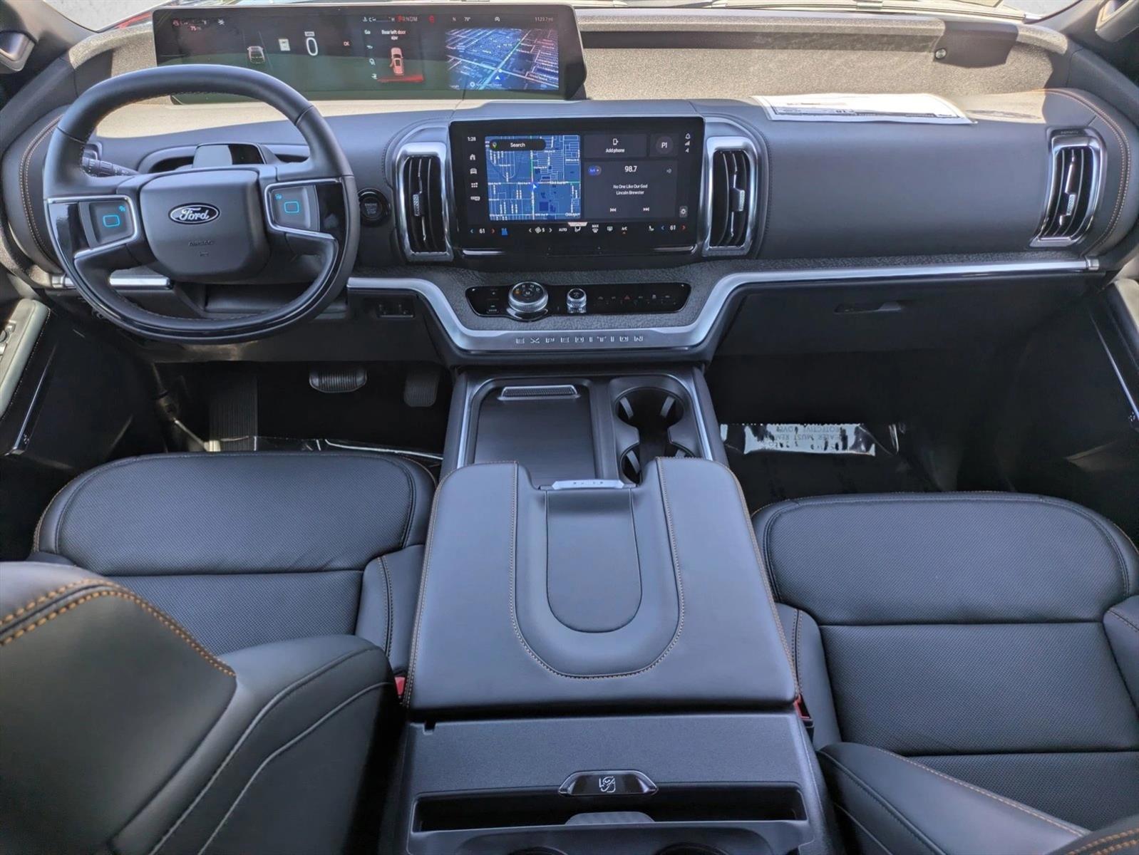 Thumbnail: 2025 Ford Expedition - 4