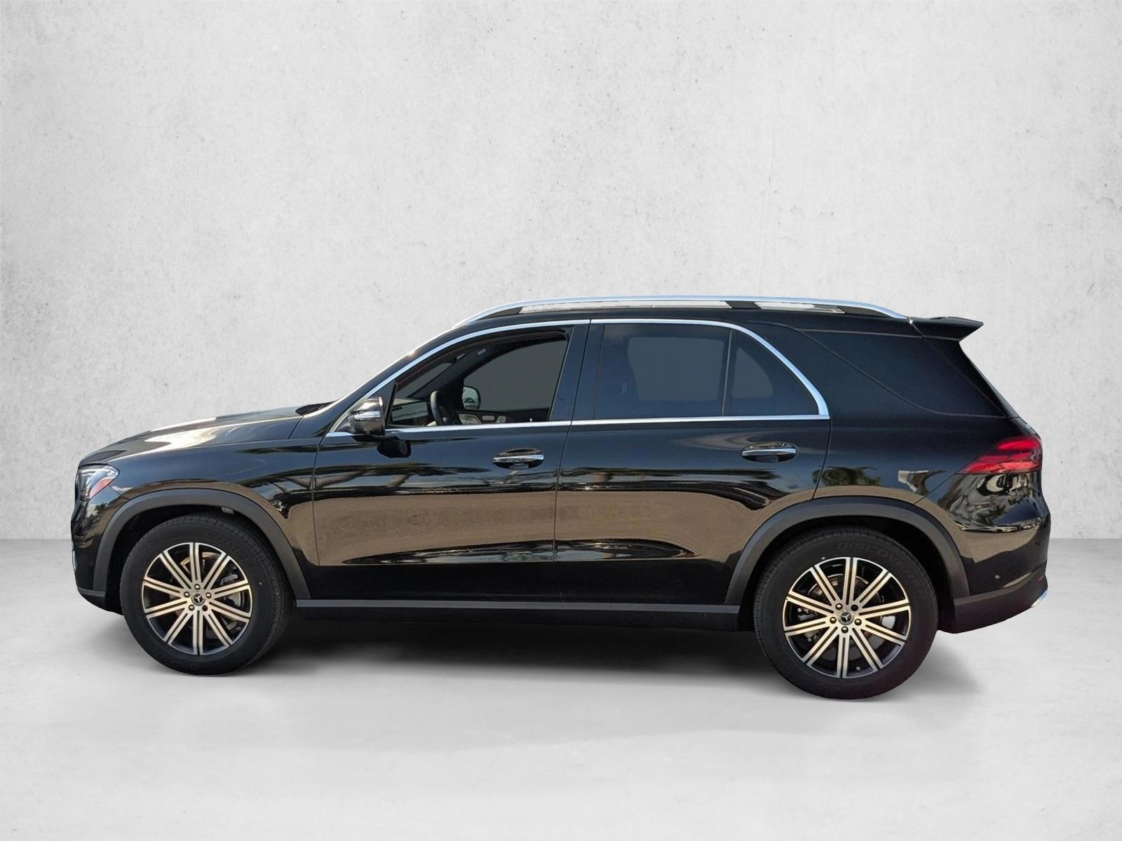 Thumbnail: 2026 Mercedes-Benz GLE - 2