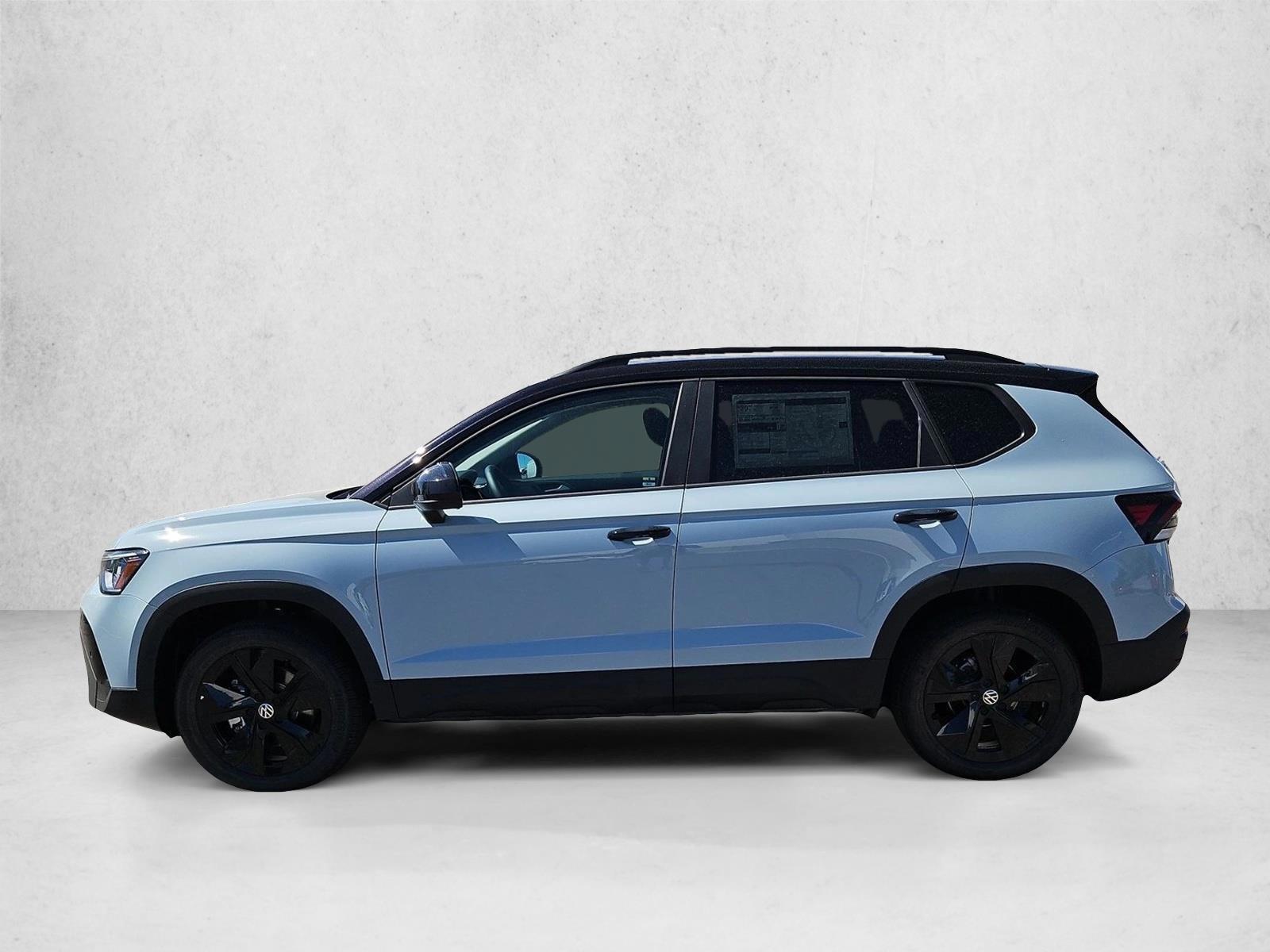 Thumbnail: 2027 Volkswagen Taos - 2