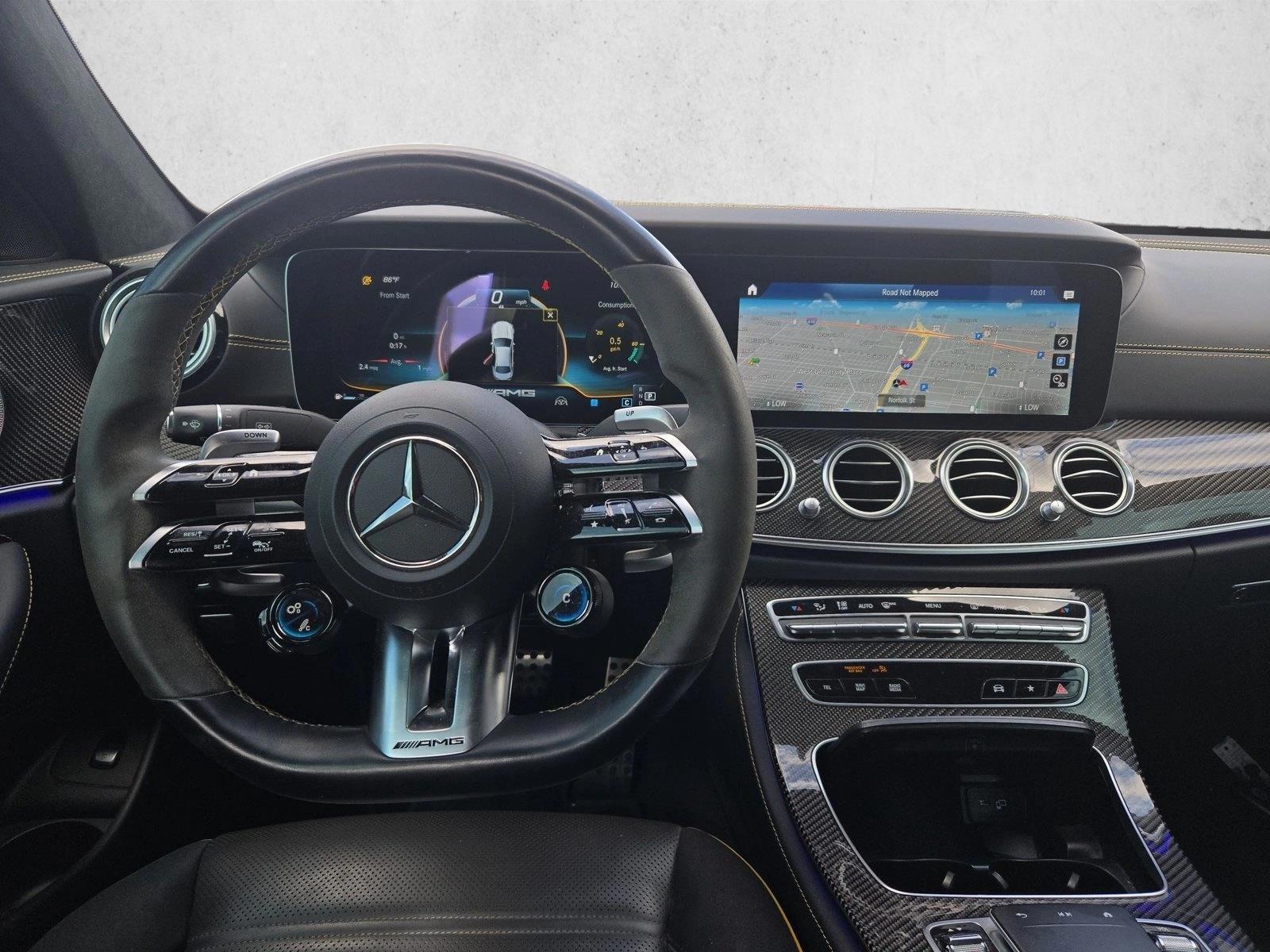 Thumbnail: 2021 Mercedes-Benz E-Class - 3