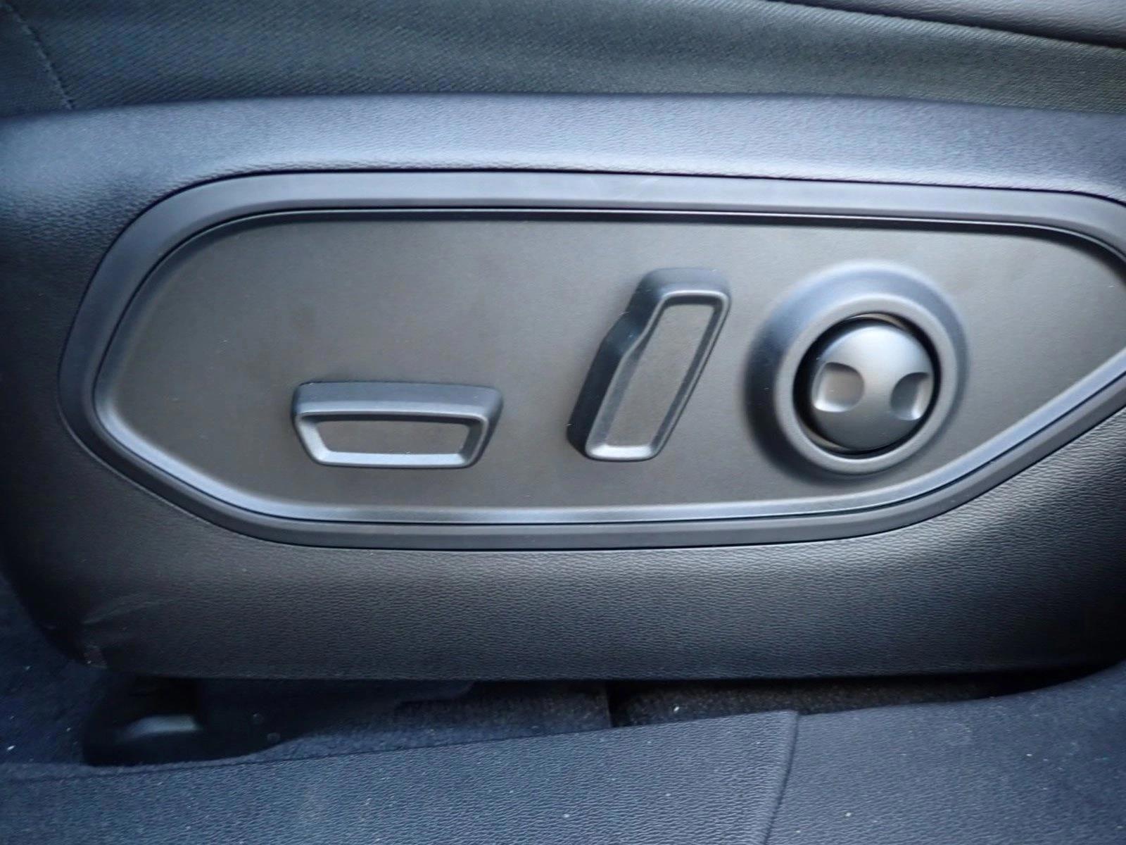 Thumbnail: 2026 Jeep Cherokee - 3