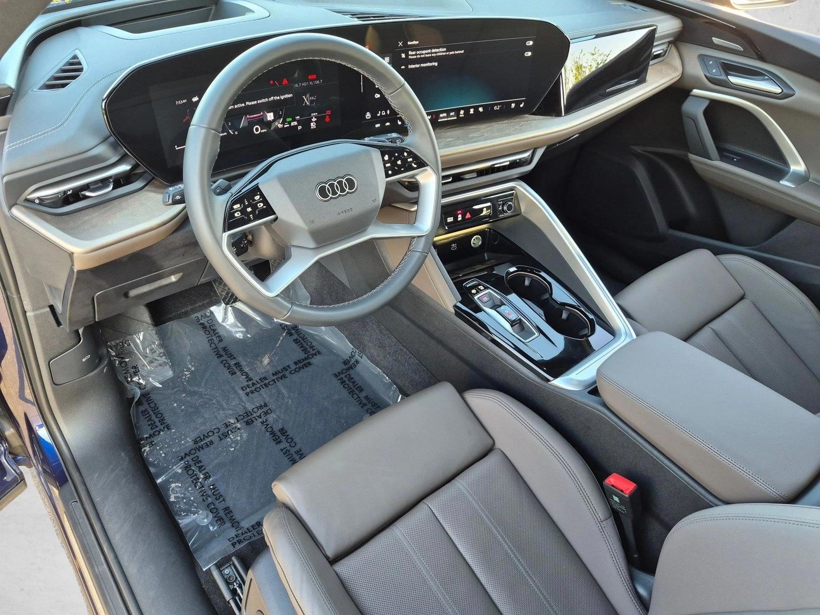 Thumbnail: 2025 Audi Q5 - 3