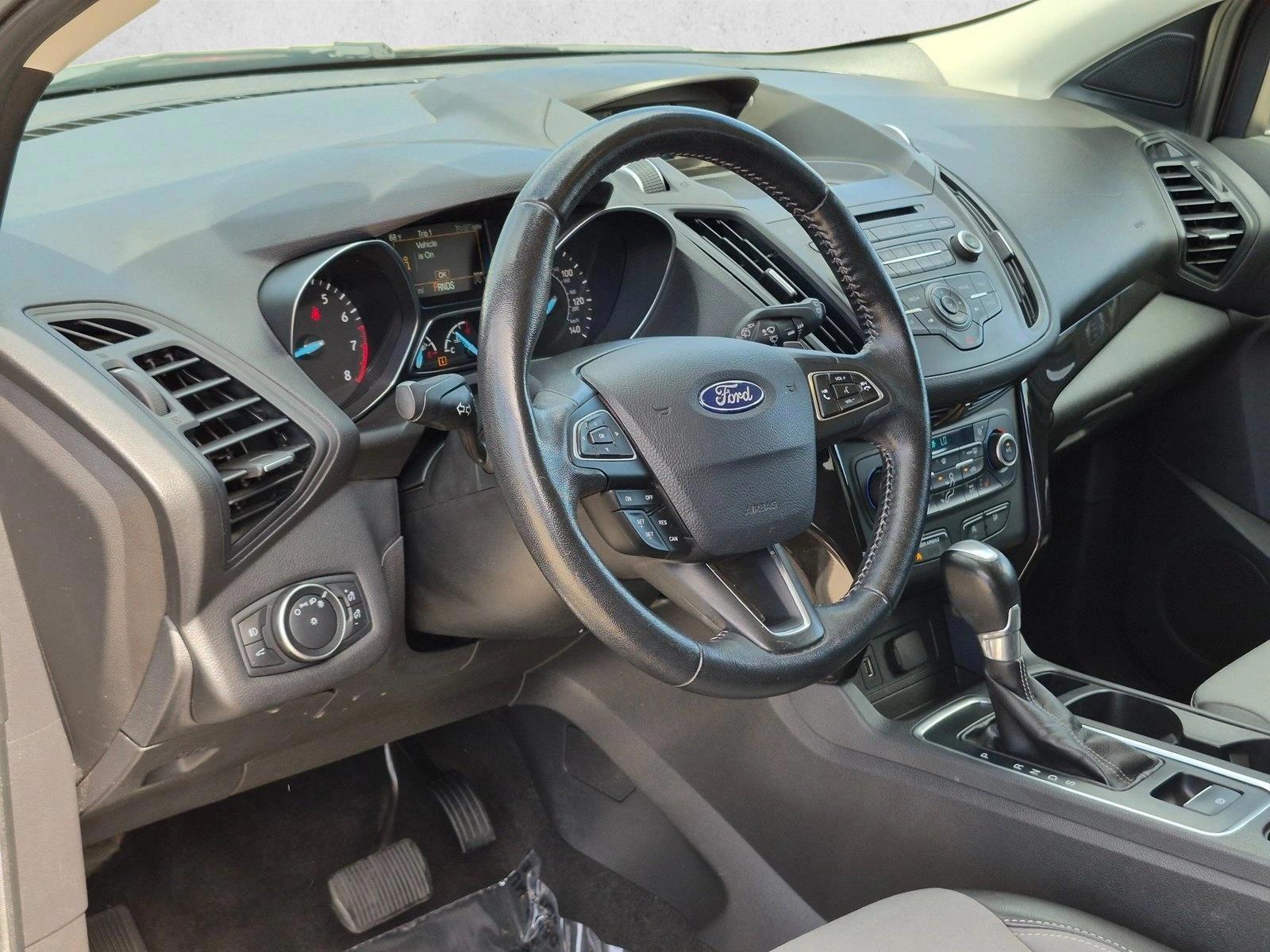 Thumbnail: 2018 Ford Escape - 3