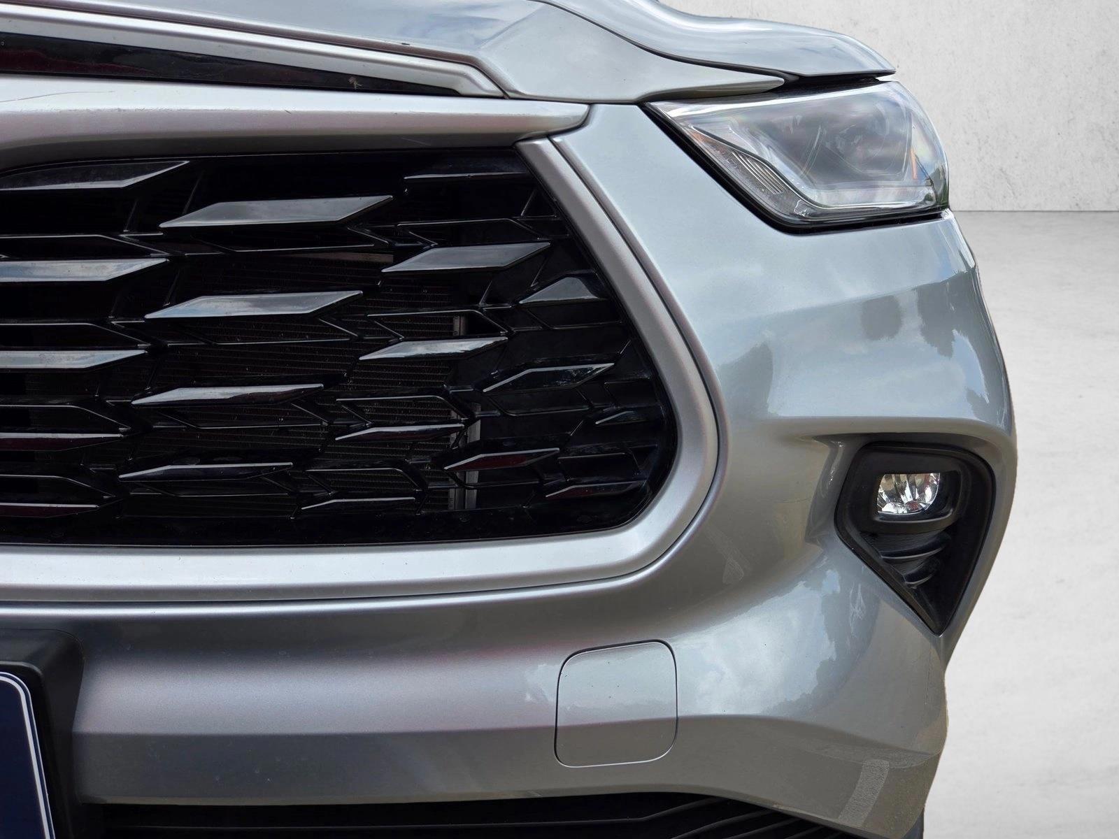 2023 Toyota Highlander LE - Photo 21