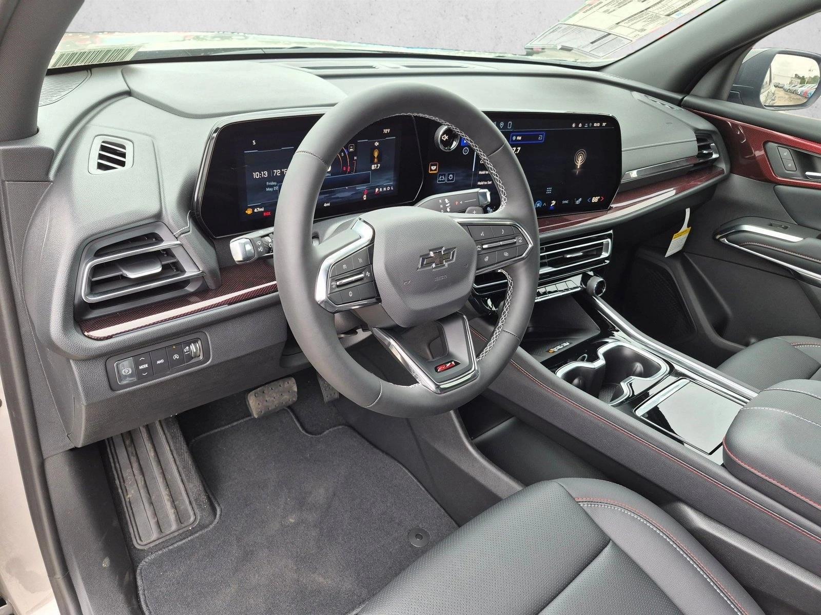 Thumbnail: 2026 Chevrolet Traverse - 3