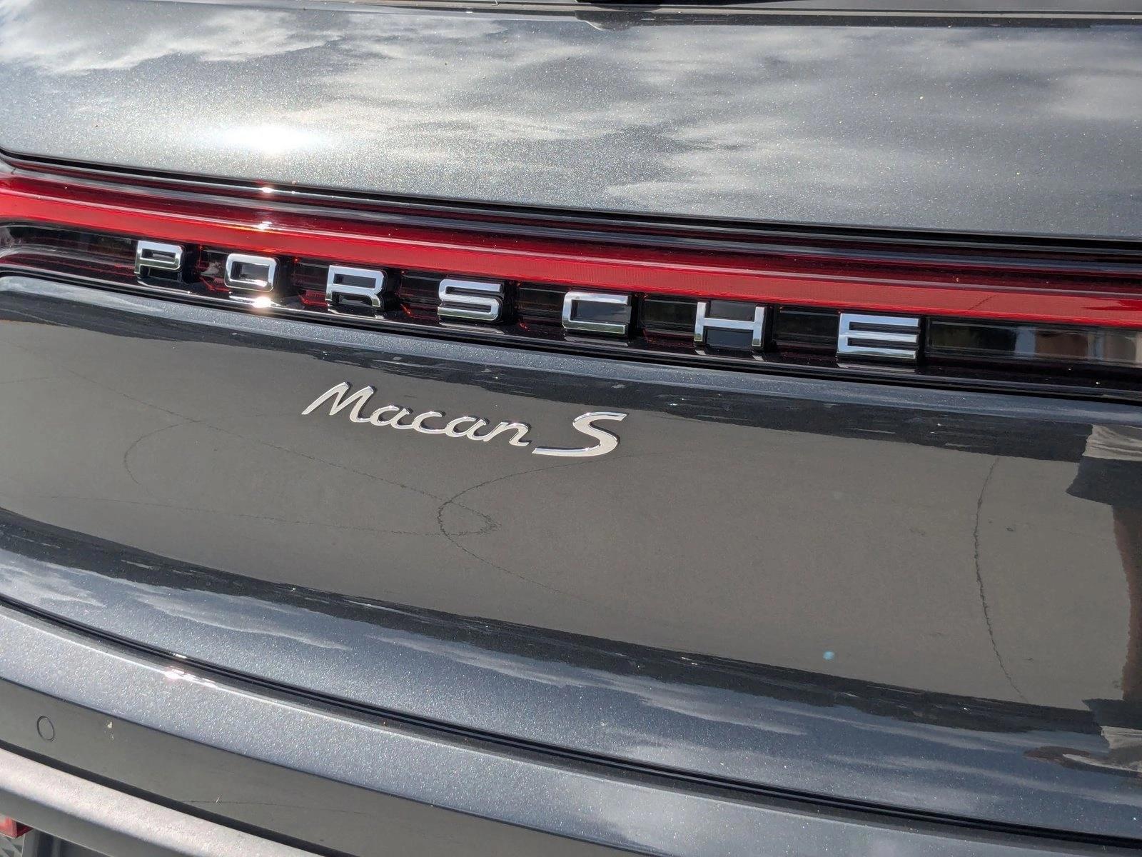 2025 Porsche Macan S - Photo 13