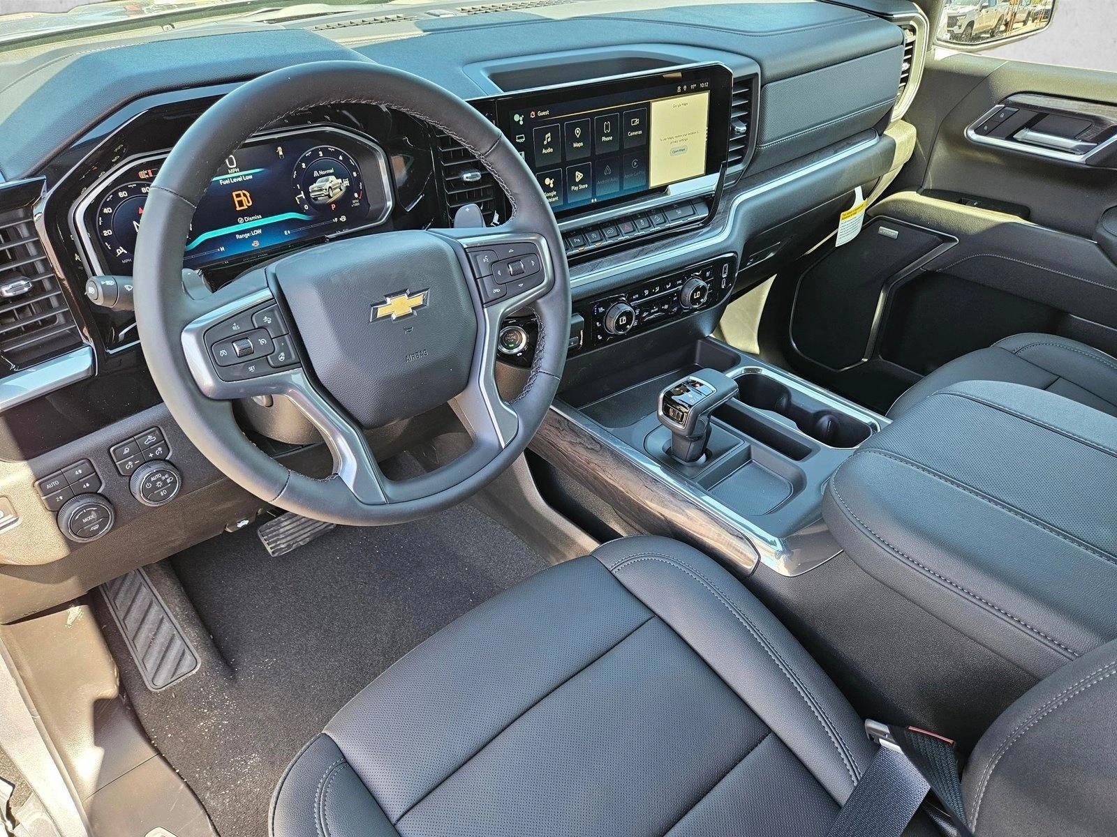 Thumbnail: 2026 Chevrolet Silverado 1500 - 3