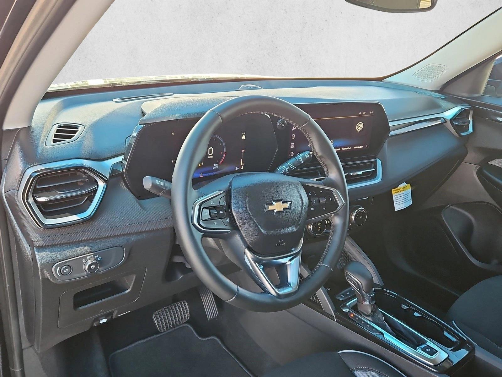Thumbnail: 2026 Chevrolet TrailBlazer - 3