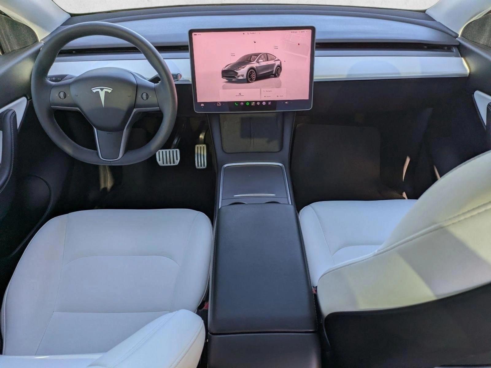 Thumbnail: 2022 Tesla Model Y - 4