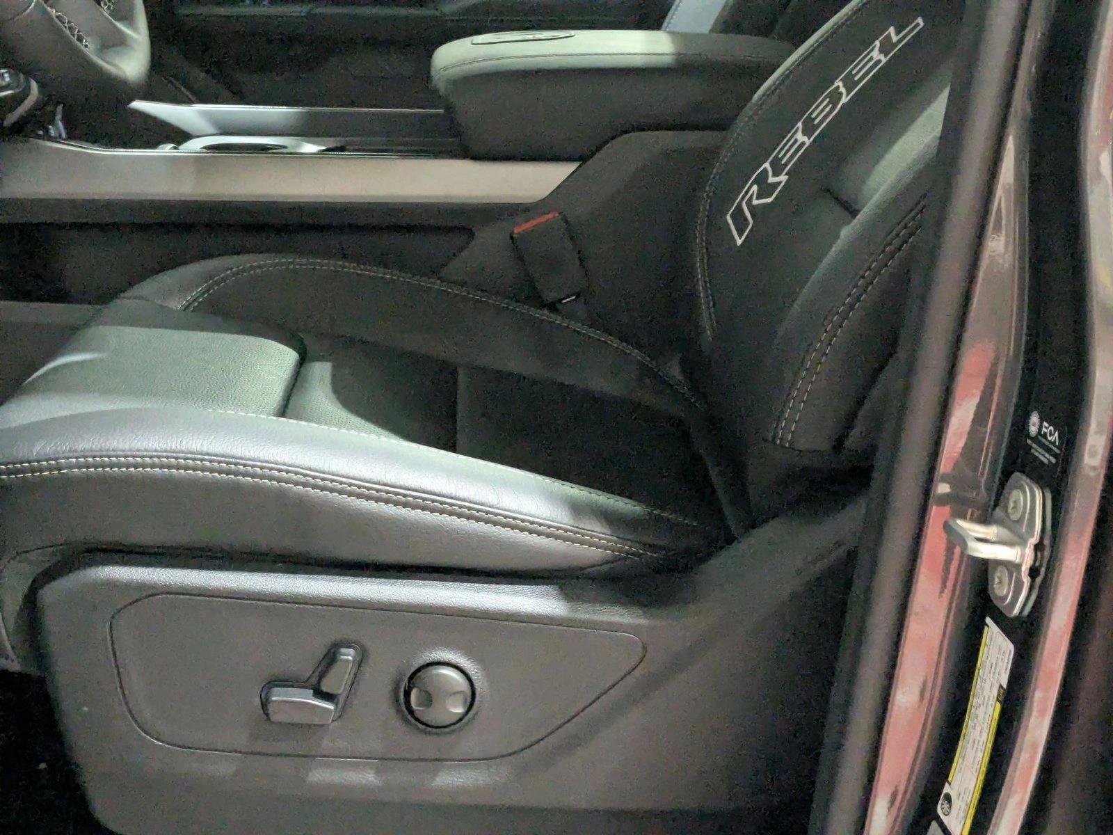 Thumbnail: 2026 RAM 1500 - 4