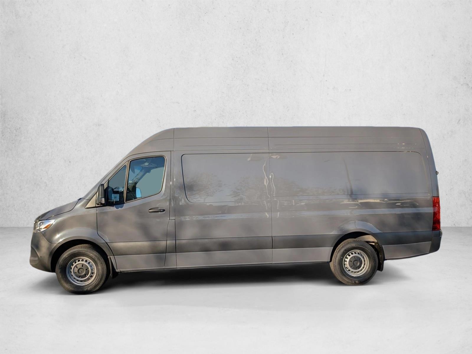Thumbnail: 2026 Mercedes-Benz Sprinter - 2