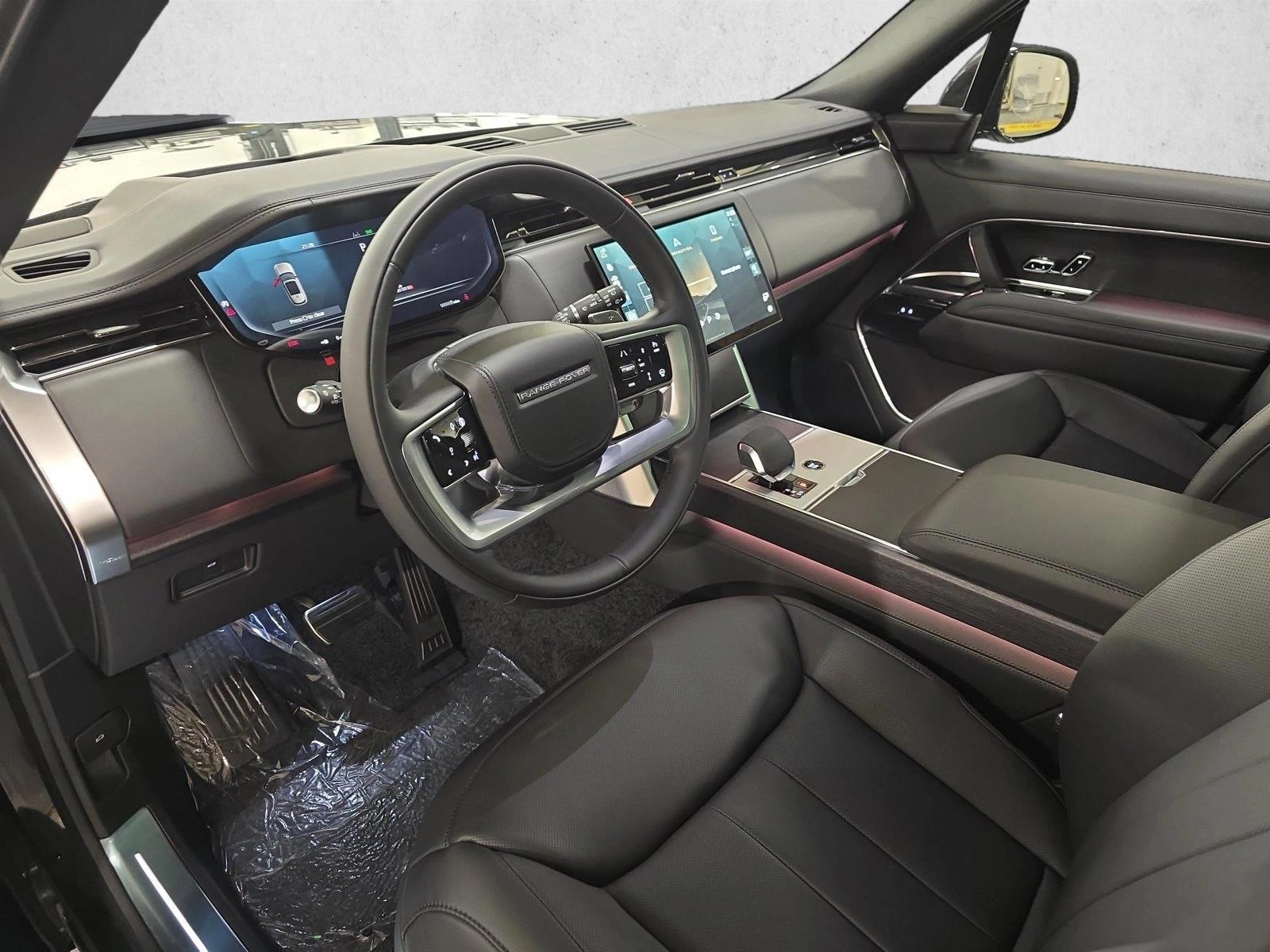 Thumbnail: 2026 Land Rover Range Rover - 4