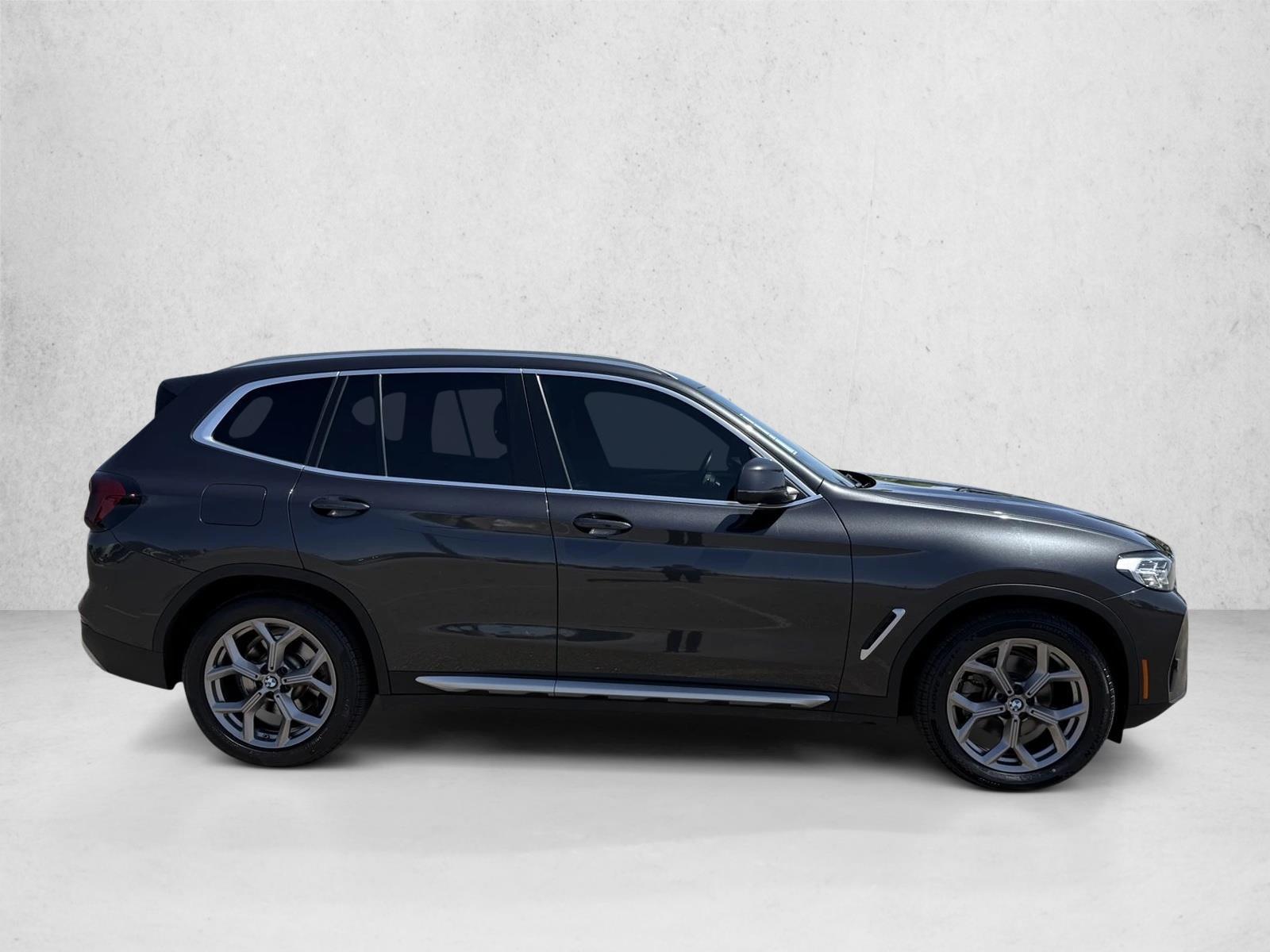 2022 BMW X3 30i - Photo 4