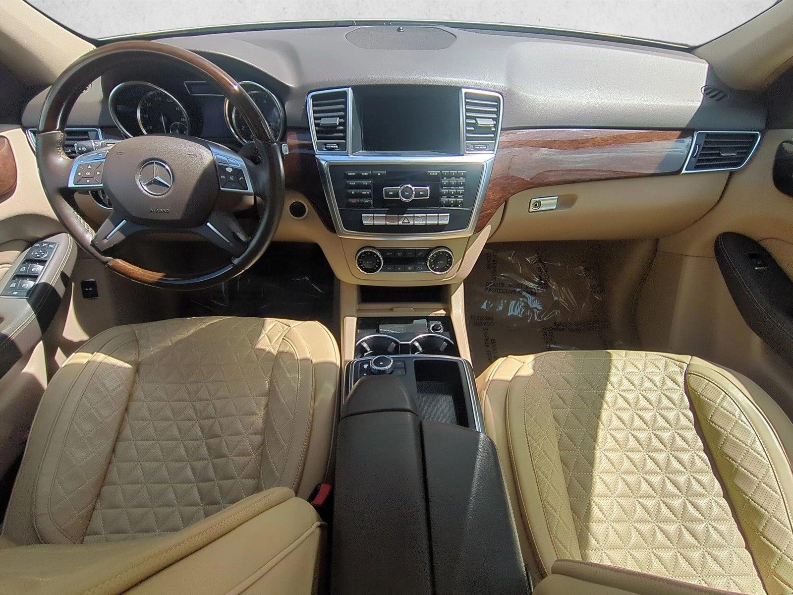 Thumbnail: 2012 Mercedes-Benz M-Class - 4
