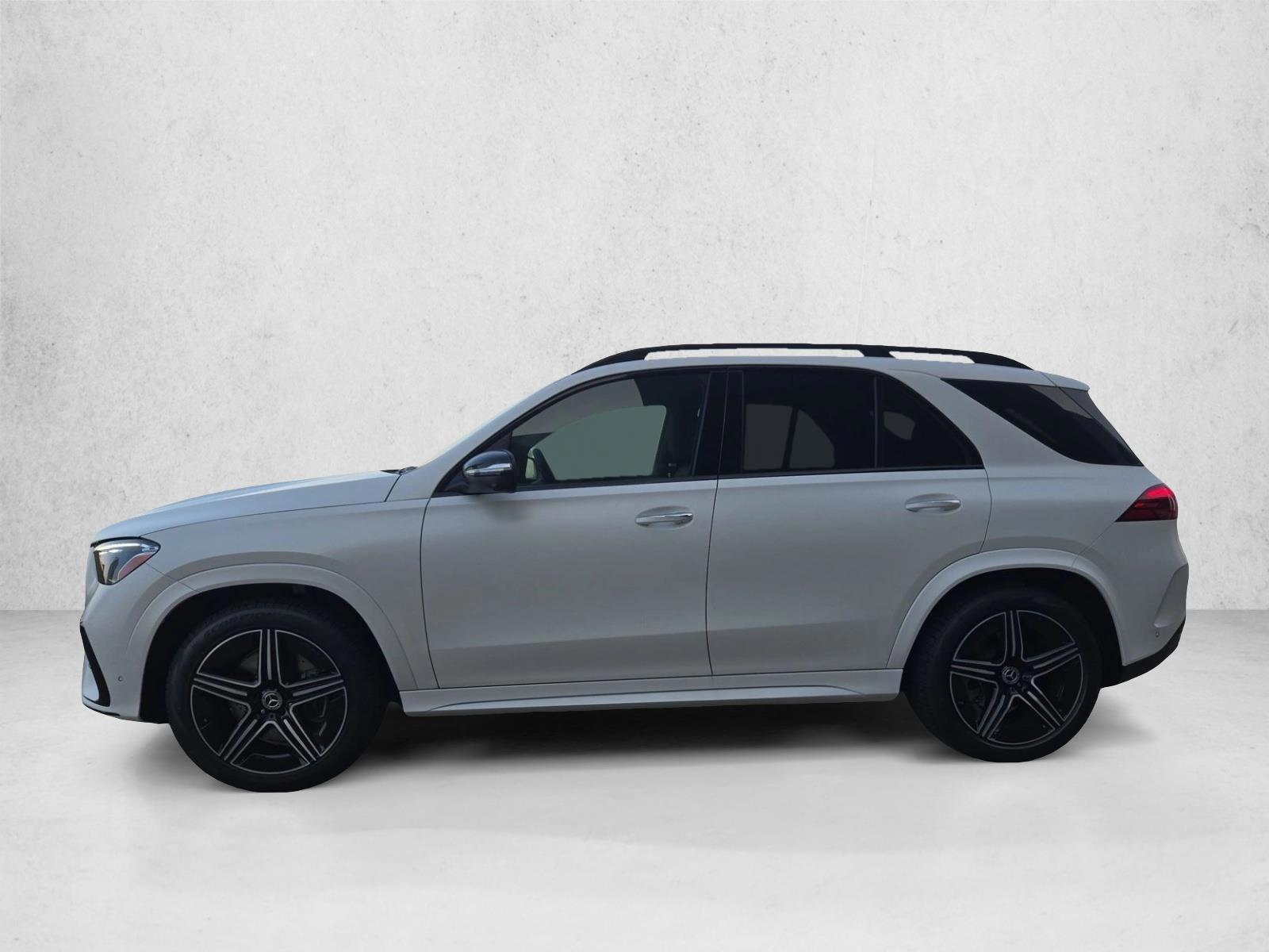 Thumbnail: 2026 Mercedes-Benz GLE - 2
