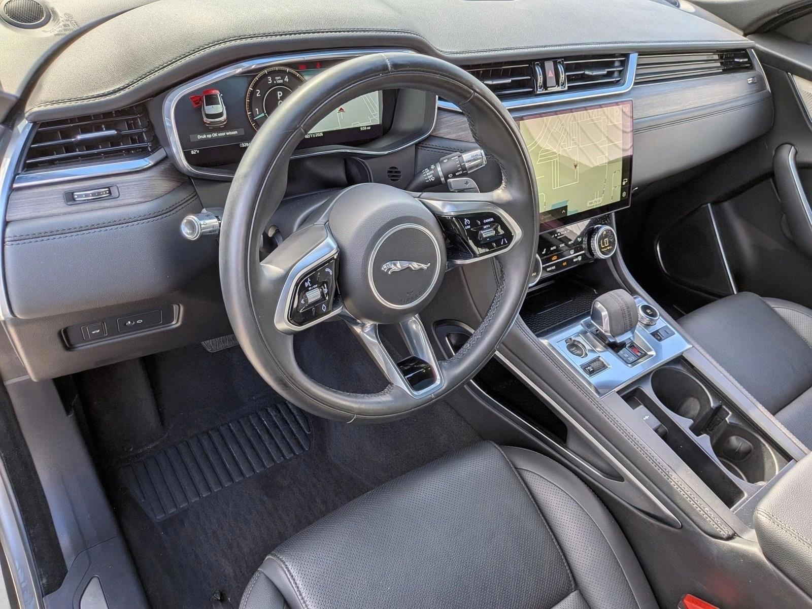 Thumbnail: 2021 Jaguar F-Pace - 3