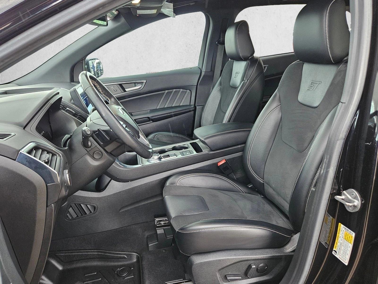 Thumbnail: 2022 Ford Edge - 4