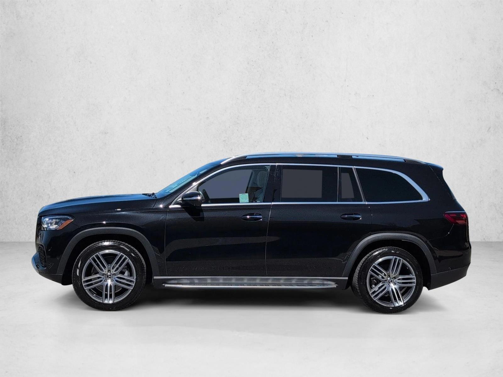 Thumbnail: 2024 Mercedes-Benz GLS - 2