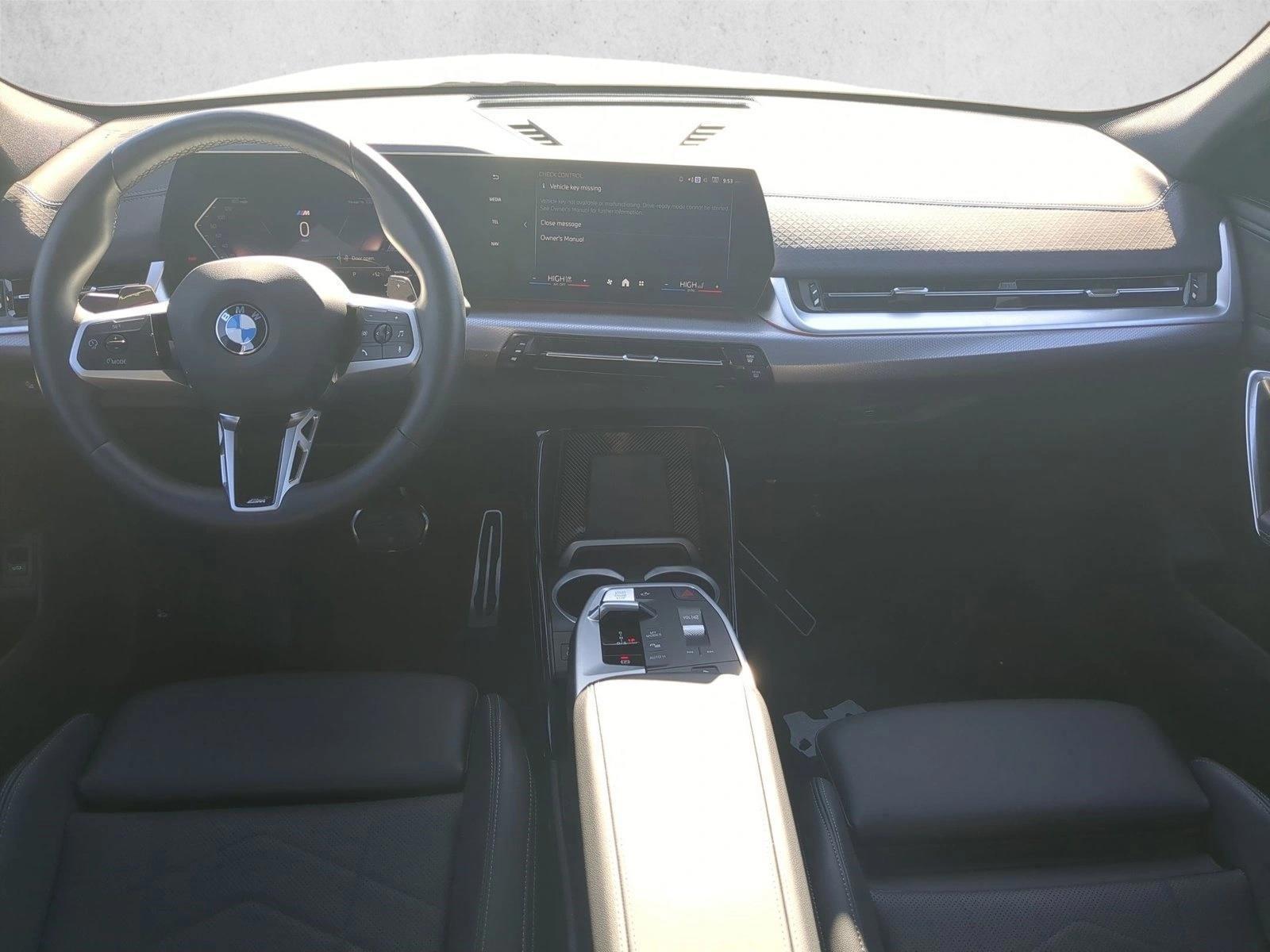 Thumbnail: 2025 BMW X2 - 3