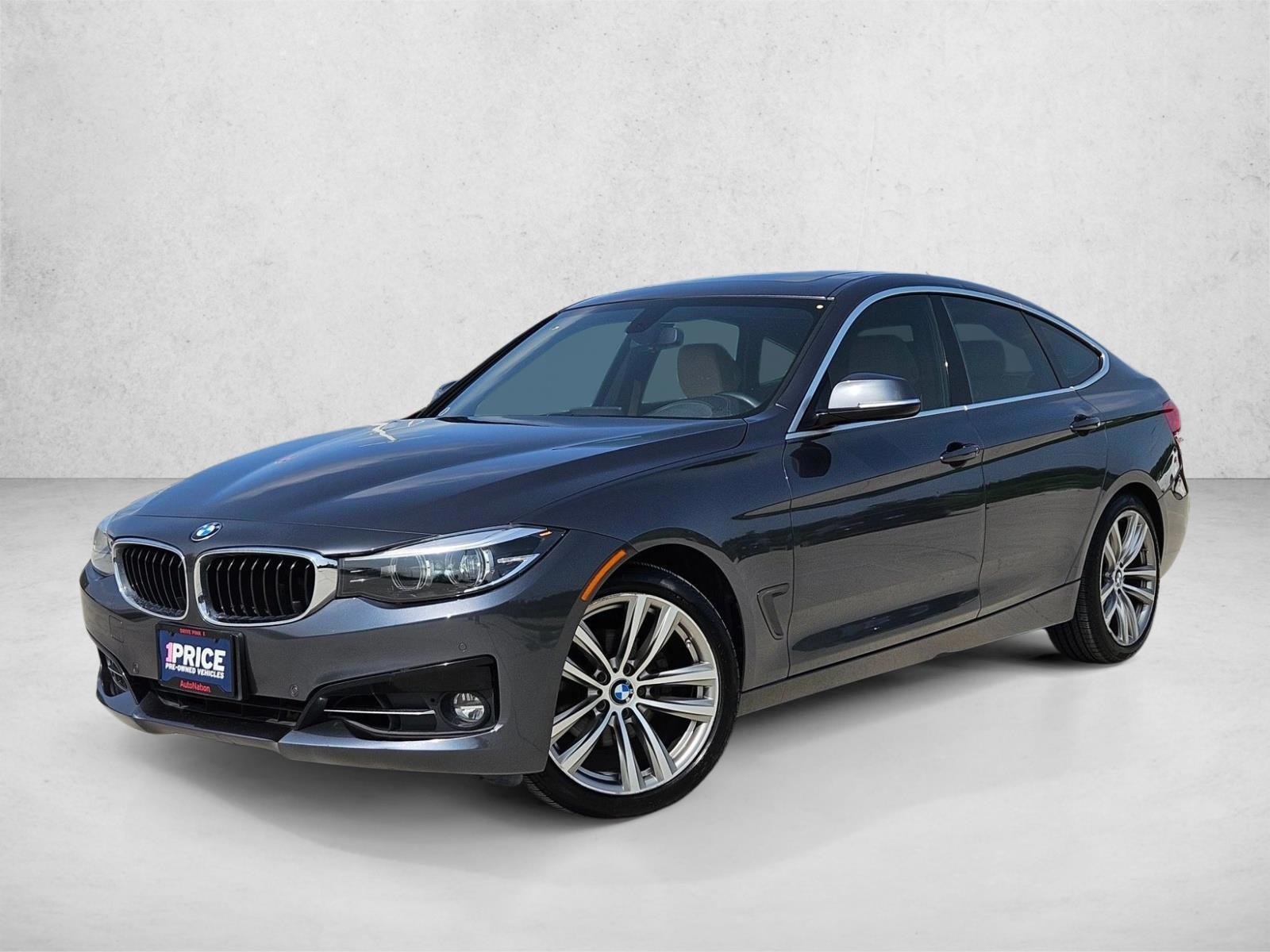 Thumbnail: 2018 BMW 3 Series - 1
