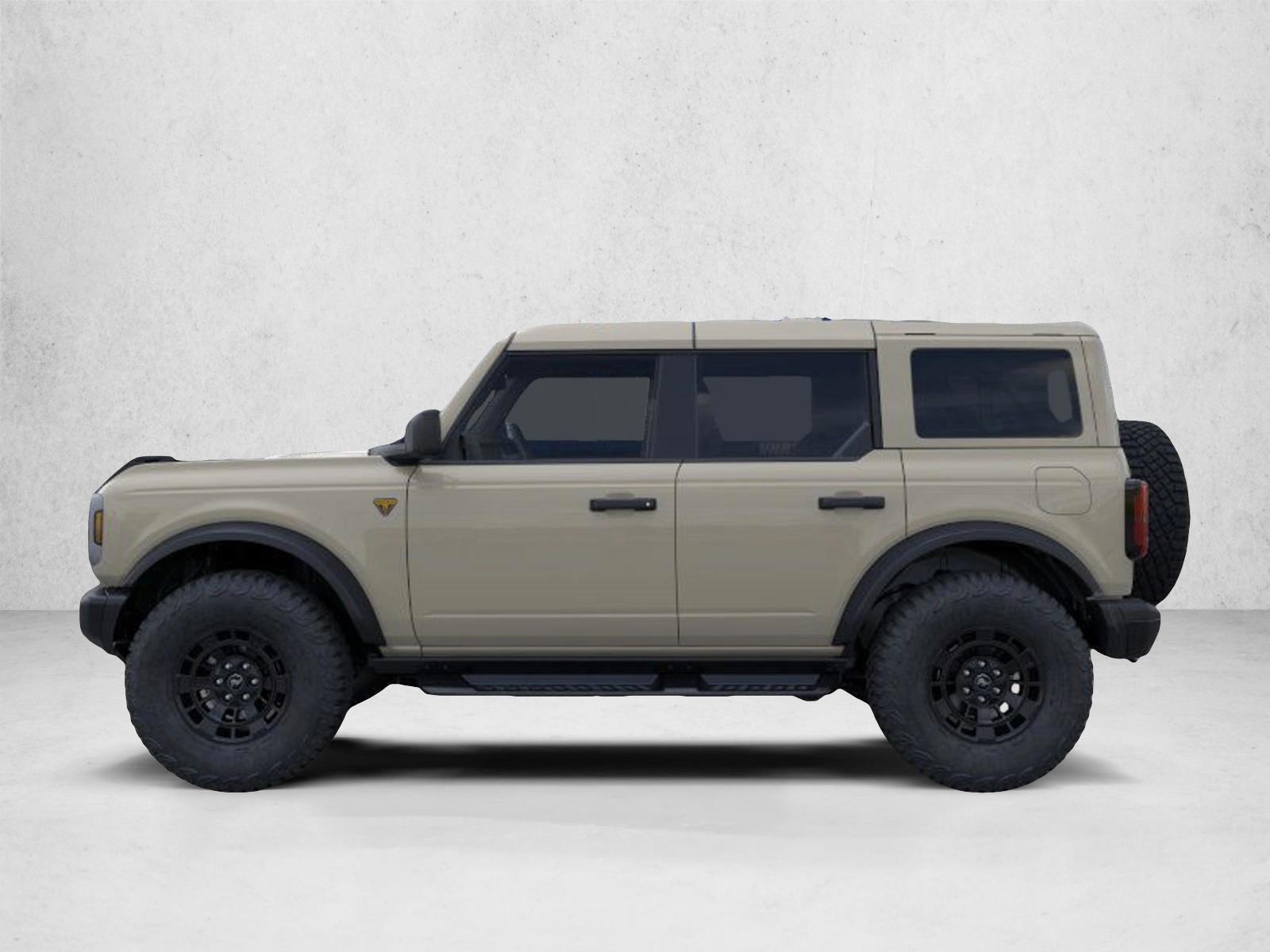 Thumbnail: 2026 Ford Bronco - 3
