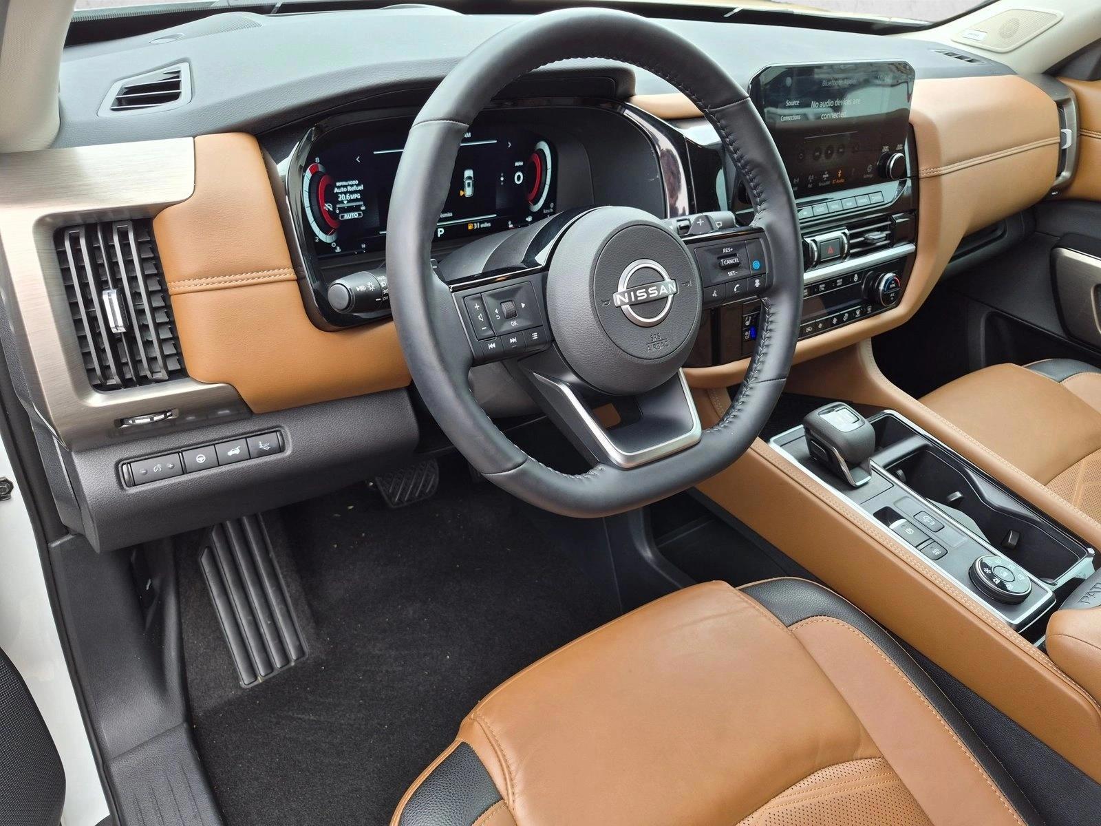 Thumbnail: 2024 Nissan Pathfinder - 3