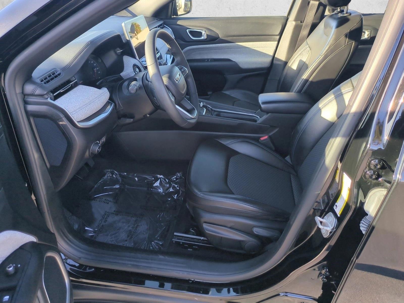 2023 Jeep Compass Latitude - Photo 15