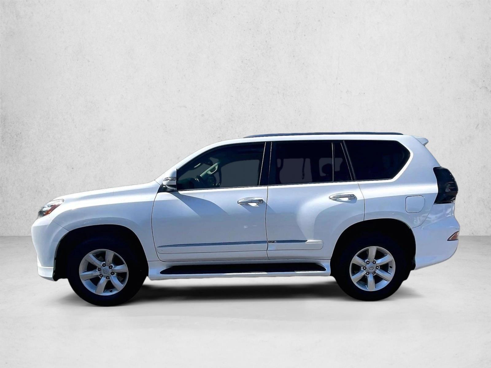 Thumbnail: 2018 Lexus GX - 2
