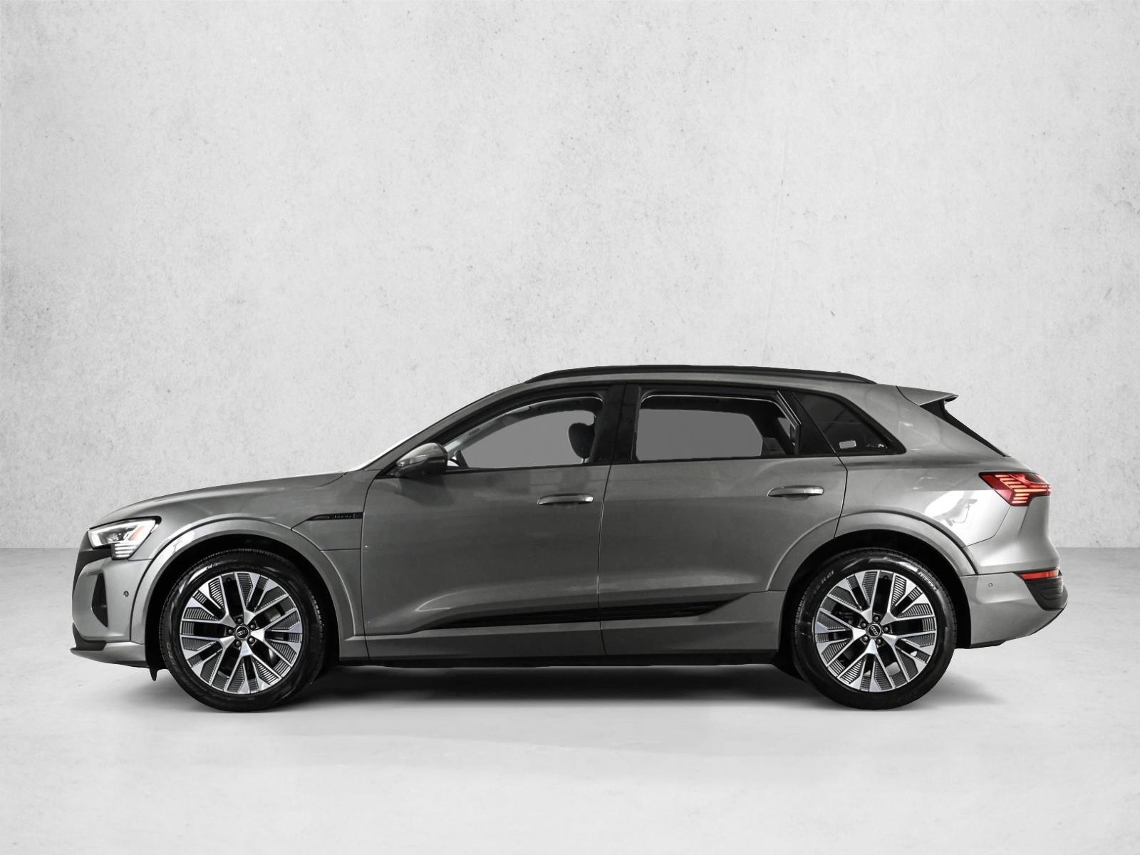 Thumbnail: 2024 Audi Q8 e-tron - 2