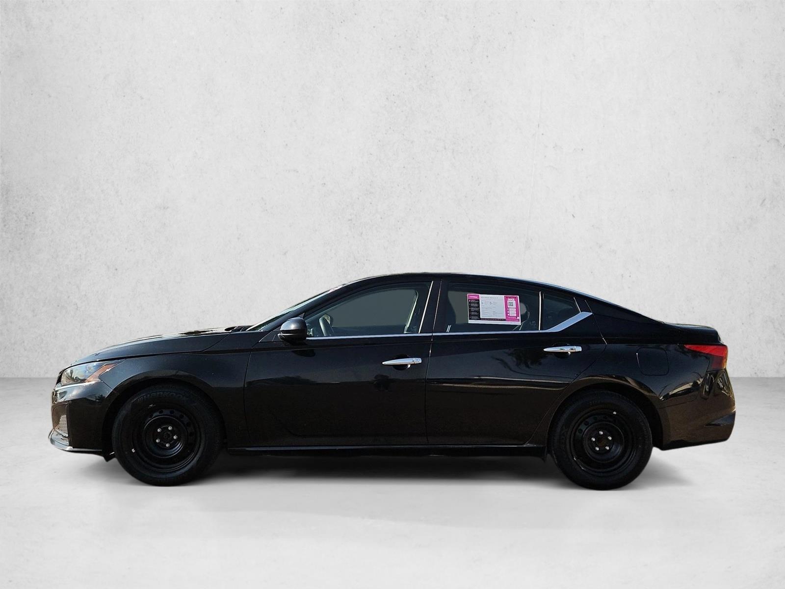 Thumbnail: 2023 Nissan Altima - 2