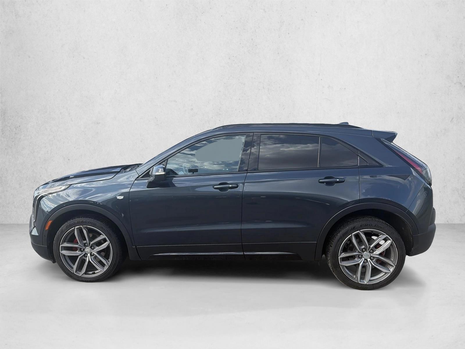 Thumbnail: 2021 Cadillac XT4 - 2