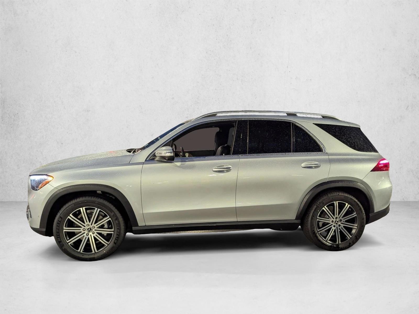 Thumbnail: 2026 Mercedes-Benz GLE - 2
