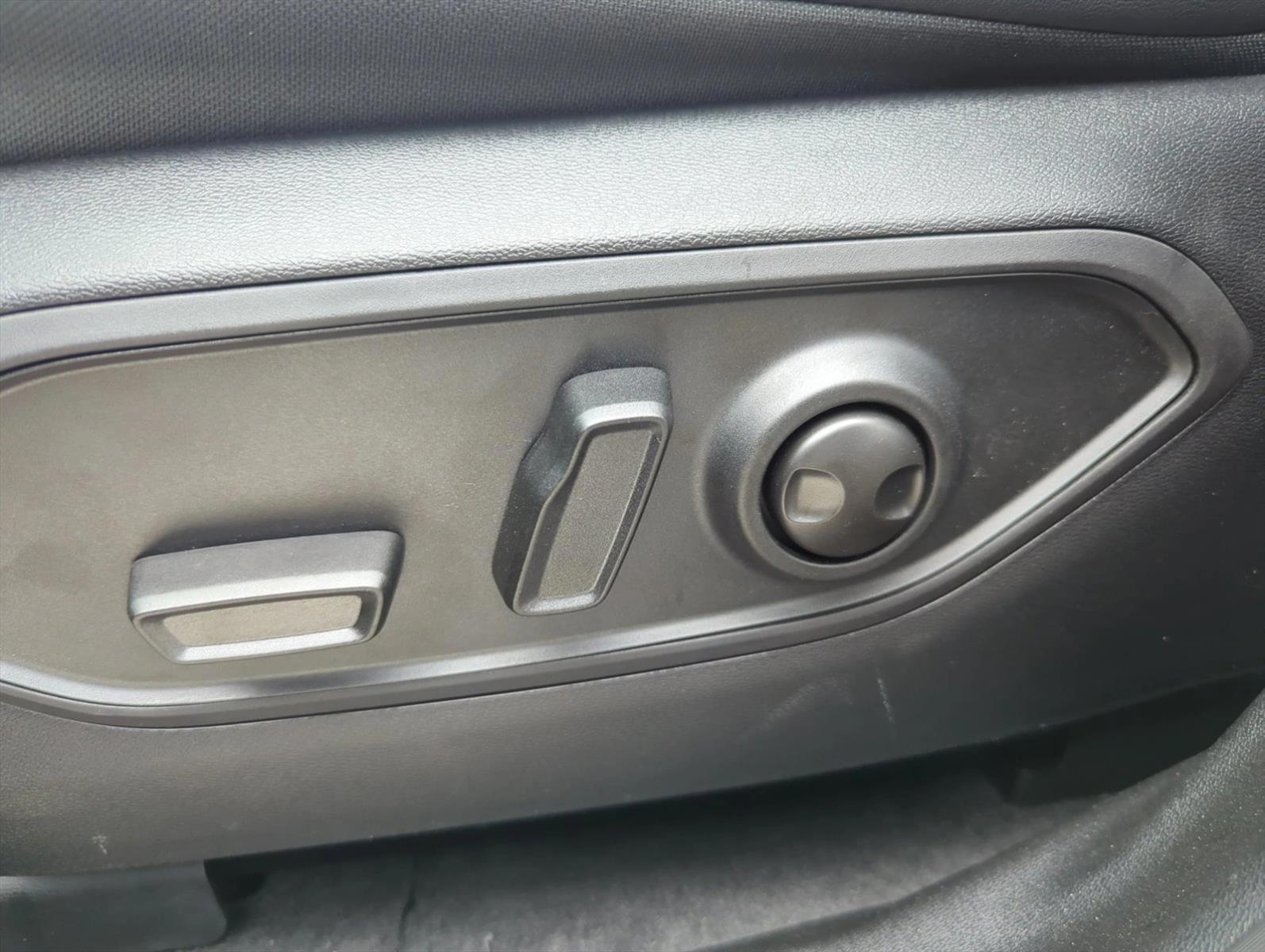 Thumbnail: 2026 Jeep Cherokee - 4