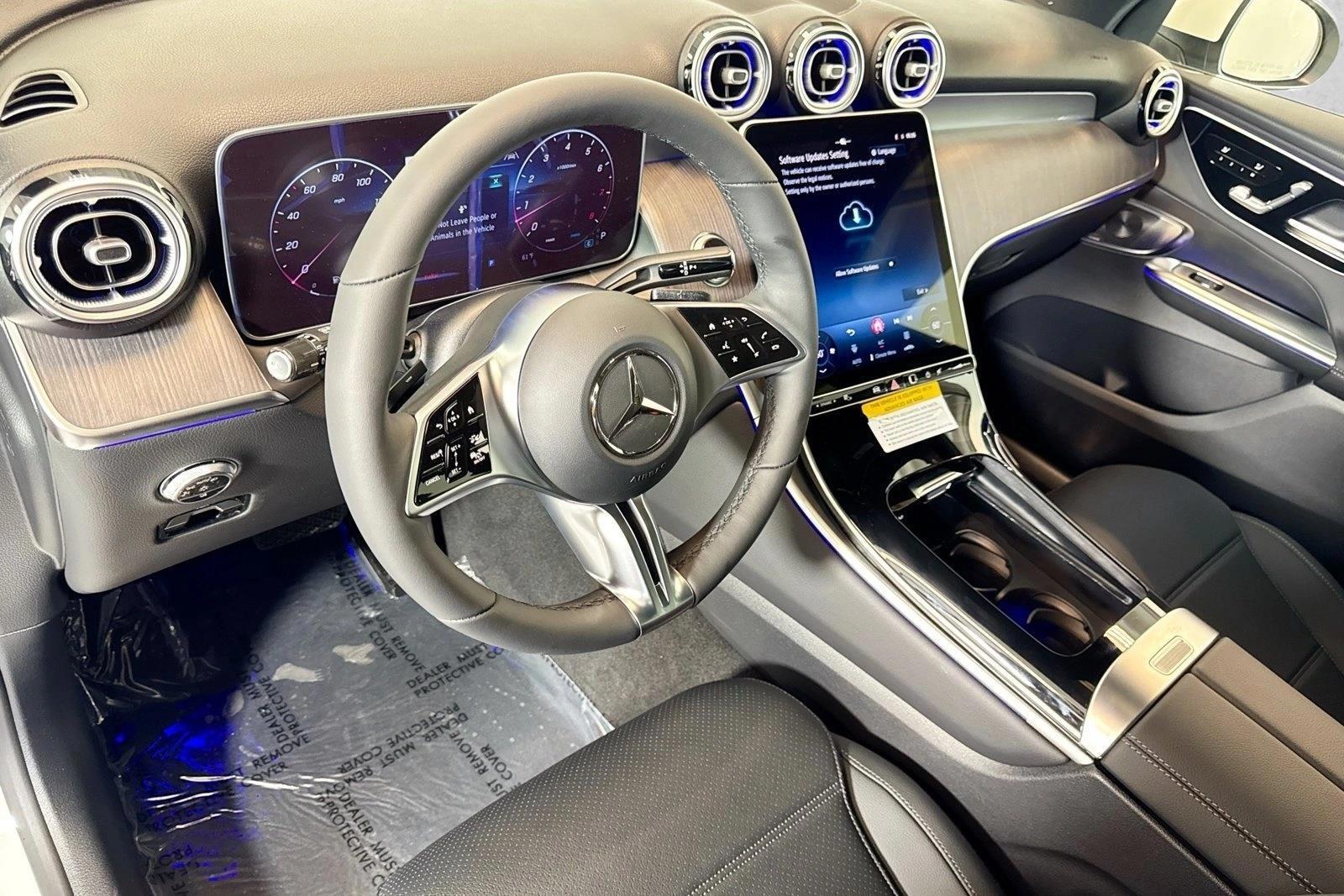 Thumbnail: 2026 Mercedes-Benz GLC - 3