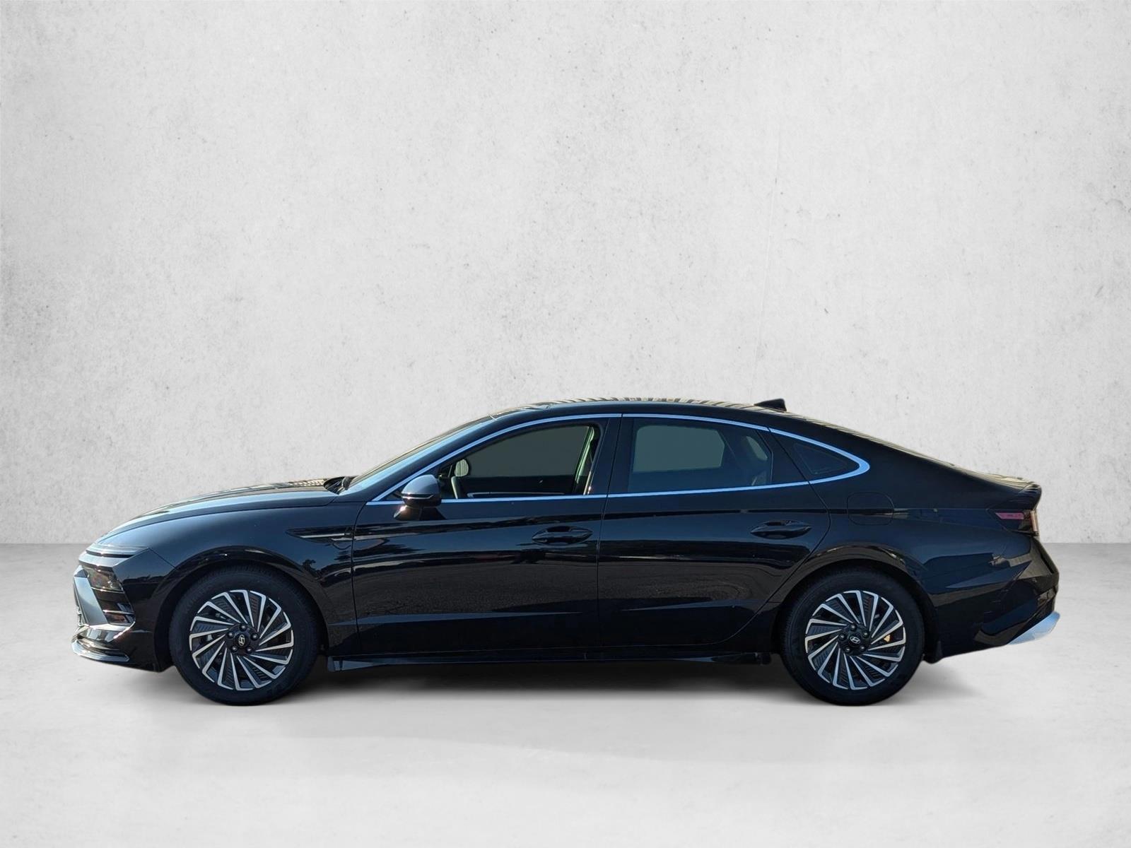 Thumbnail: 2025 Hyundai Sonata - 2