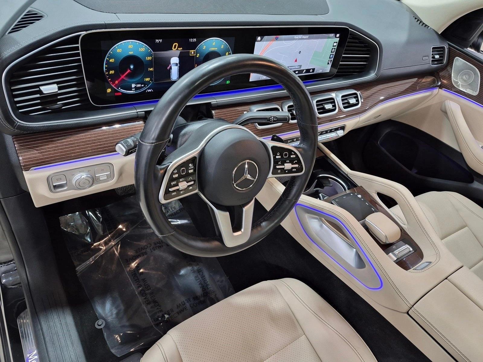Thumbnail: 2023 Mercedes-Benz GLS - 3