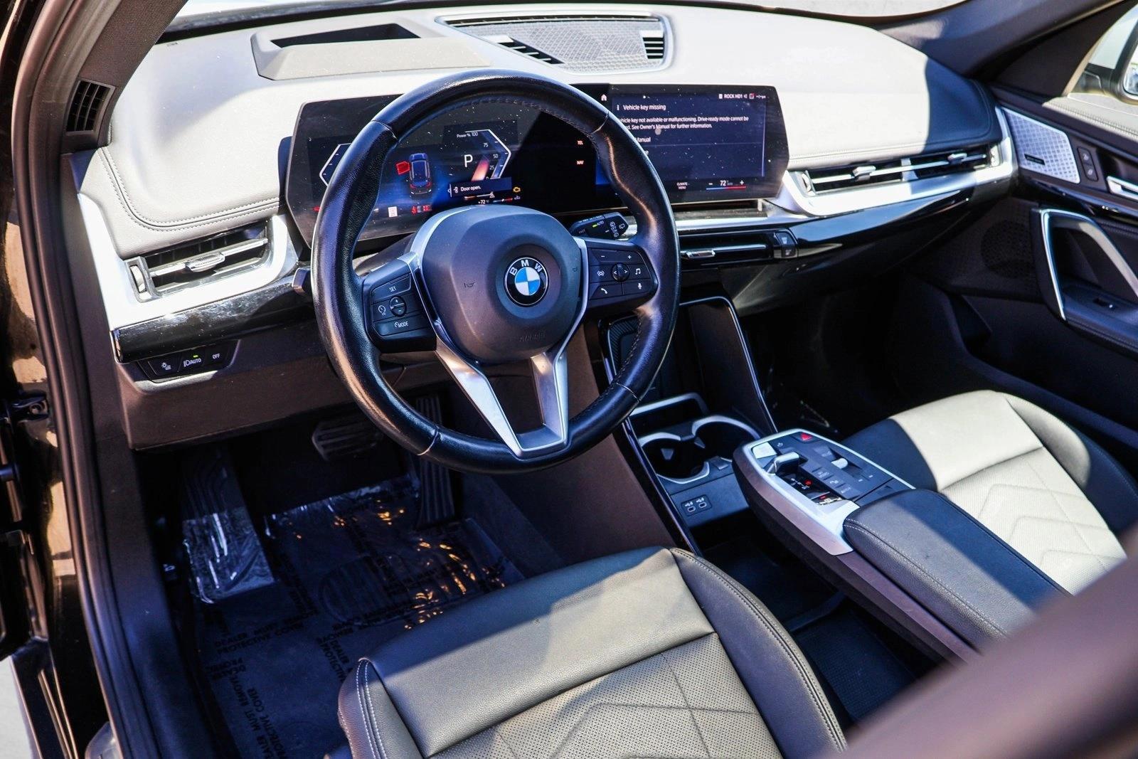 Thumbnail: 2023 BMW X1 - 3