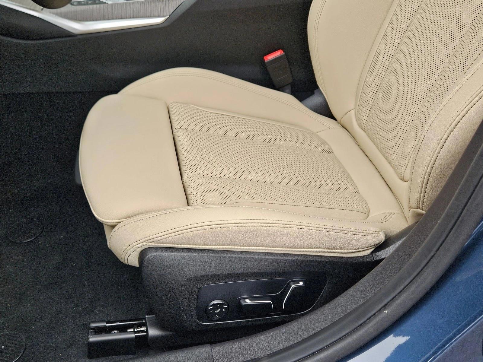 Thumbnail: 2026 BMW 3 Series - 5