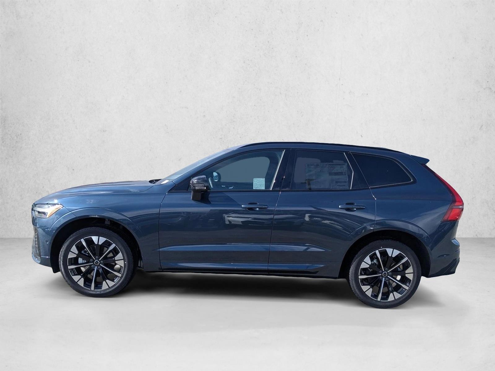 Thumbnail: 2026 Volvo XC60 - 2