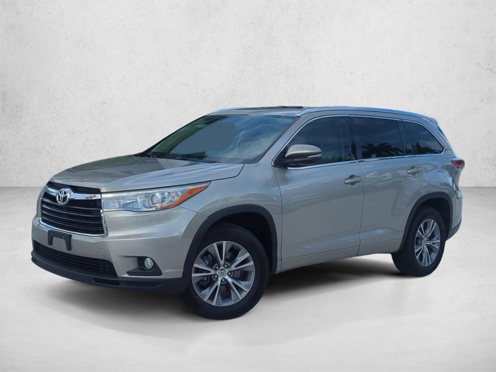 Thumbnail: 2015 Toyota Highlander - 1