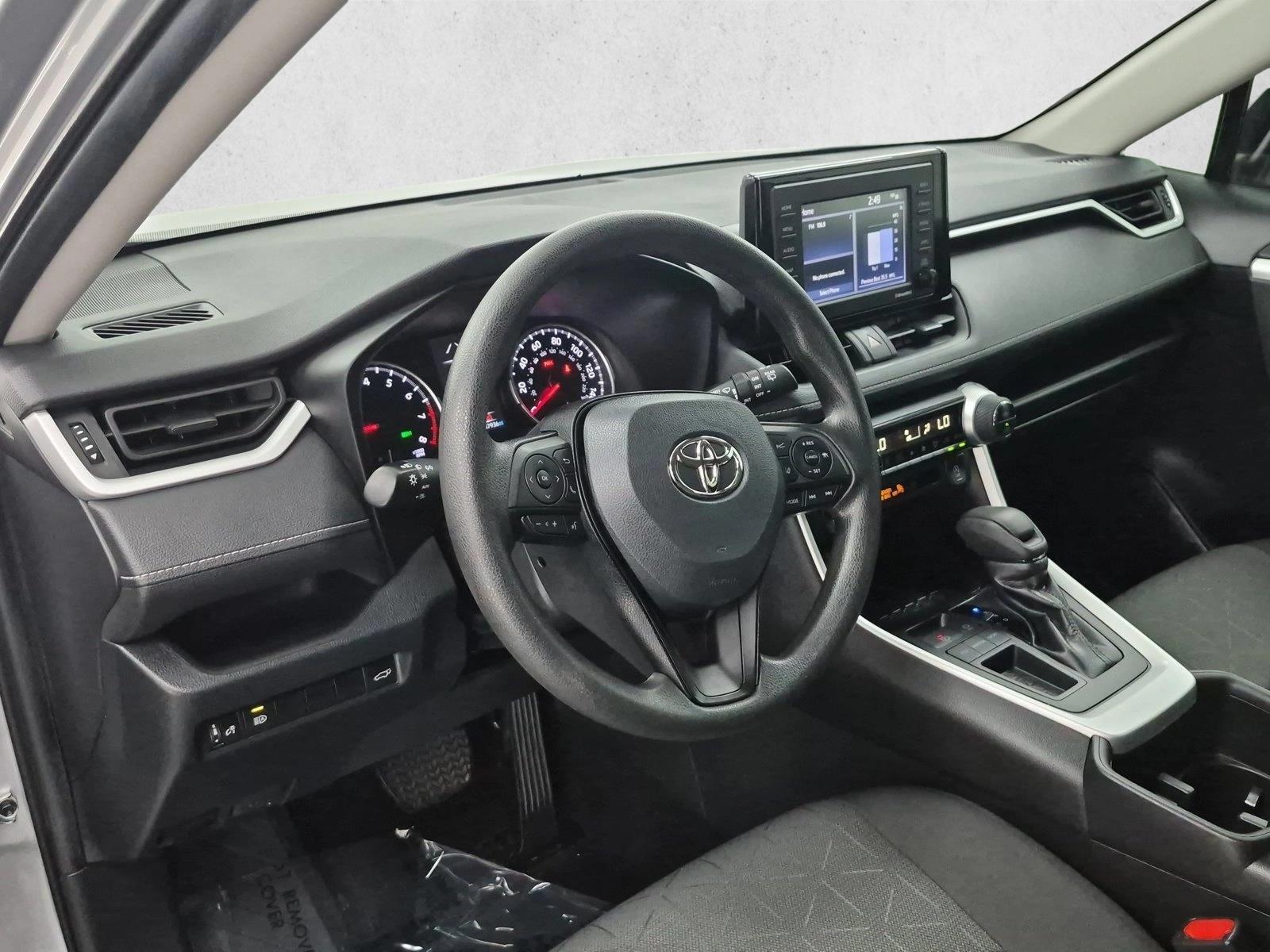 Thumbnail: 2022 Toyota RAV4 - 3