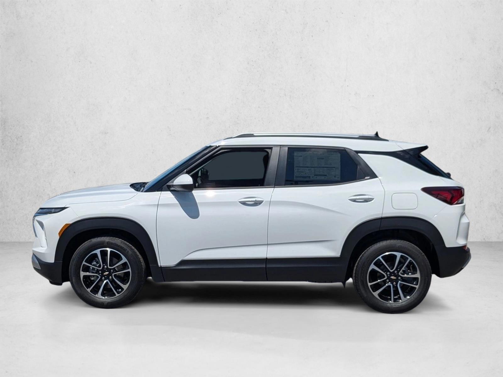 Thumbnail: 2026 Chevrolet TrailBlazer - 2