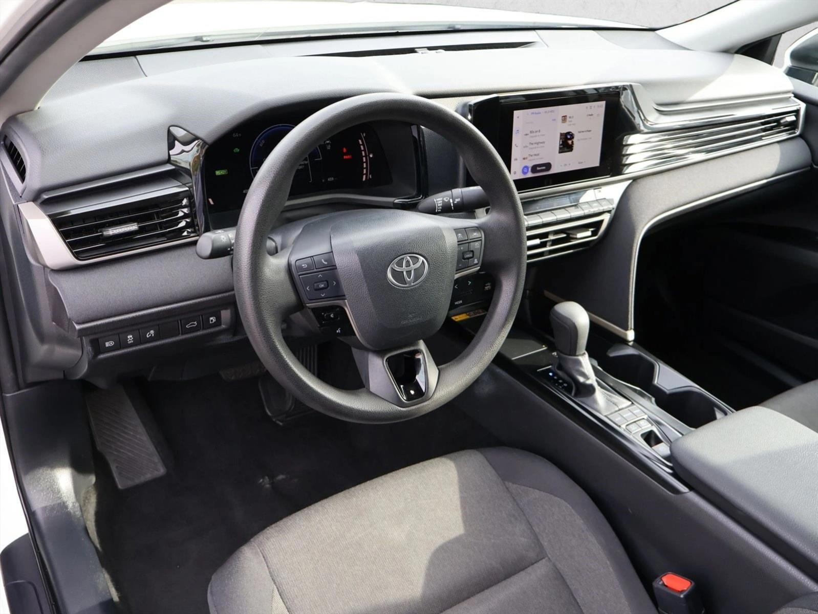 Thumbnail: 2025 Toyota Camry - 3