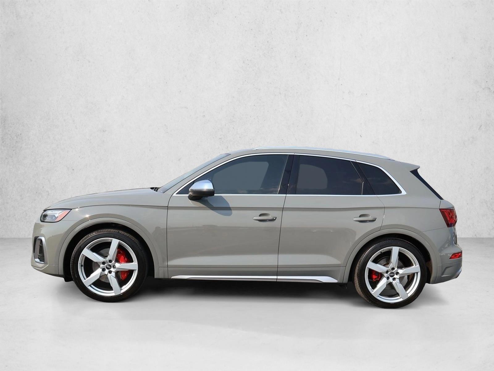 Thumbnail: 2021 Audi SQ5 - 2