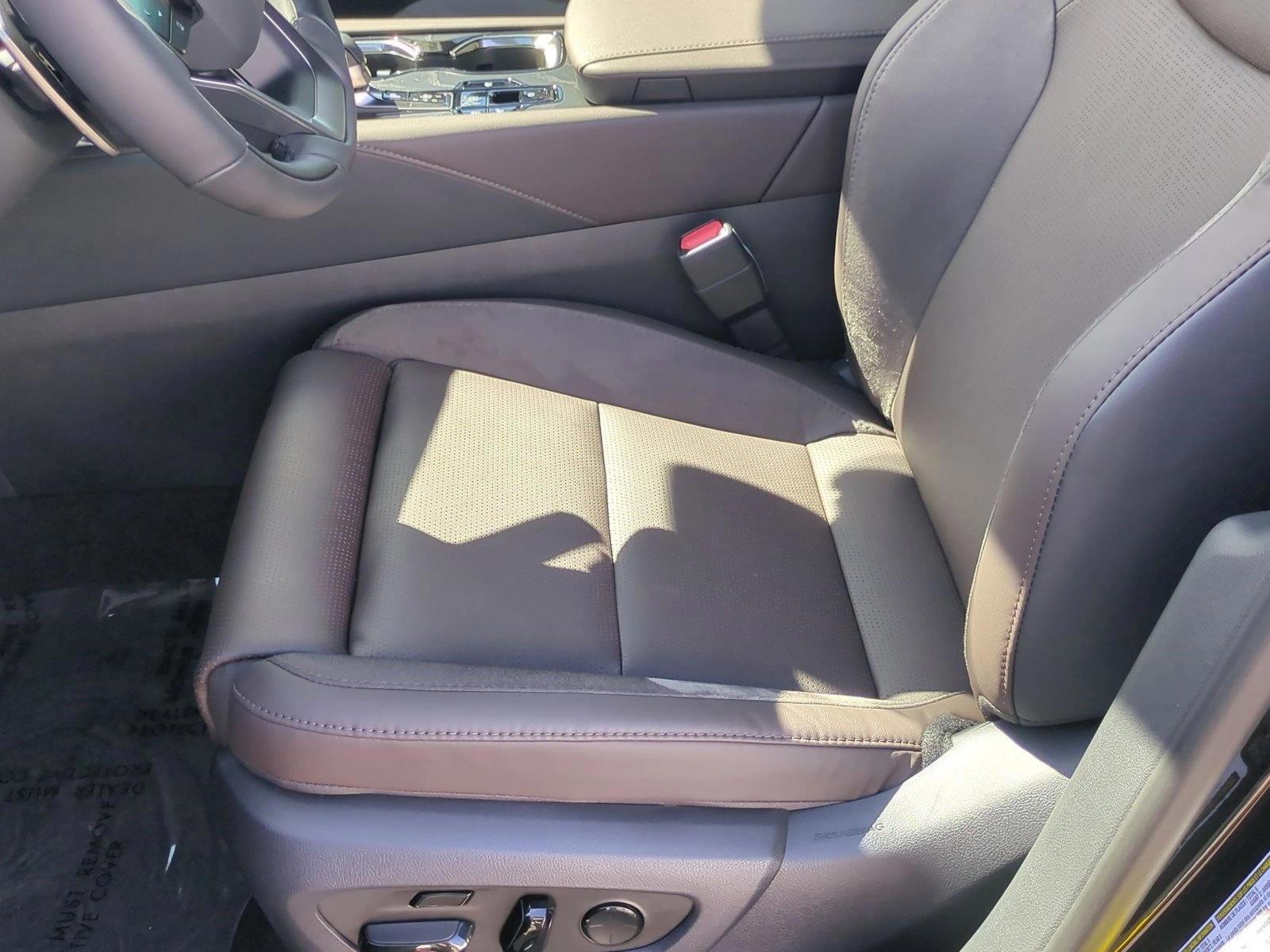 Thumbnail: 2026 Lexus RX - 3