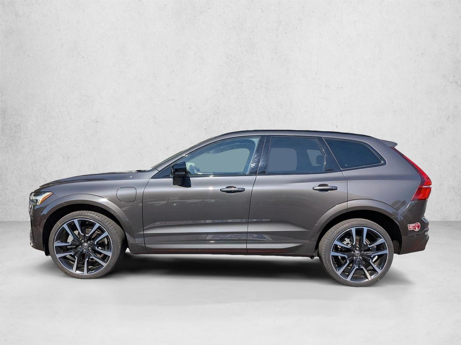 Thumbnail: 2024 Volvo XC60 - 2