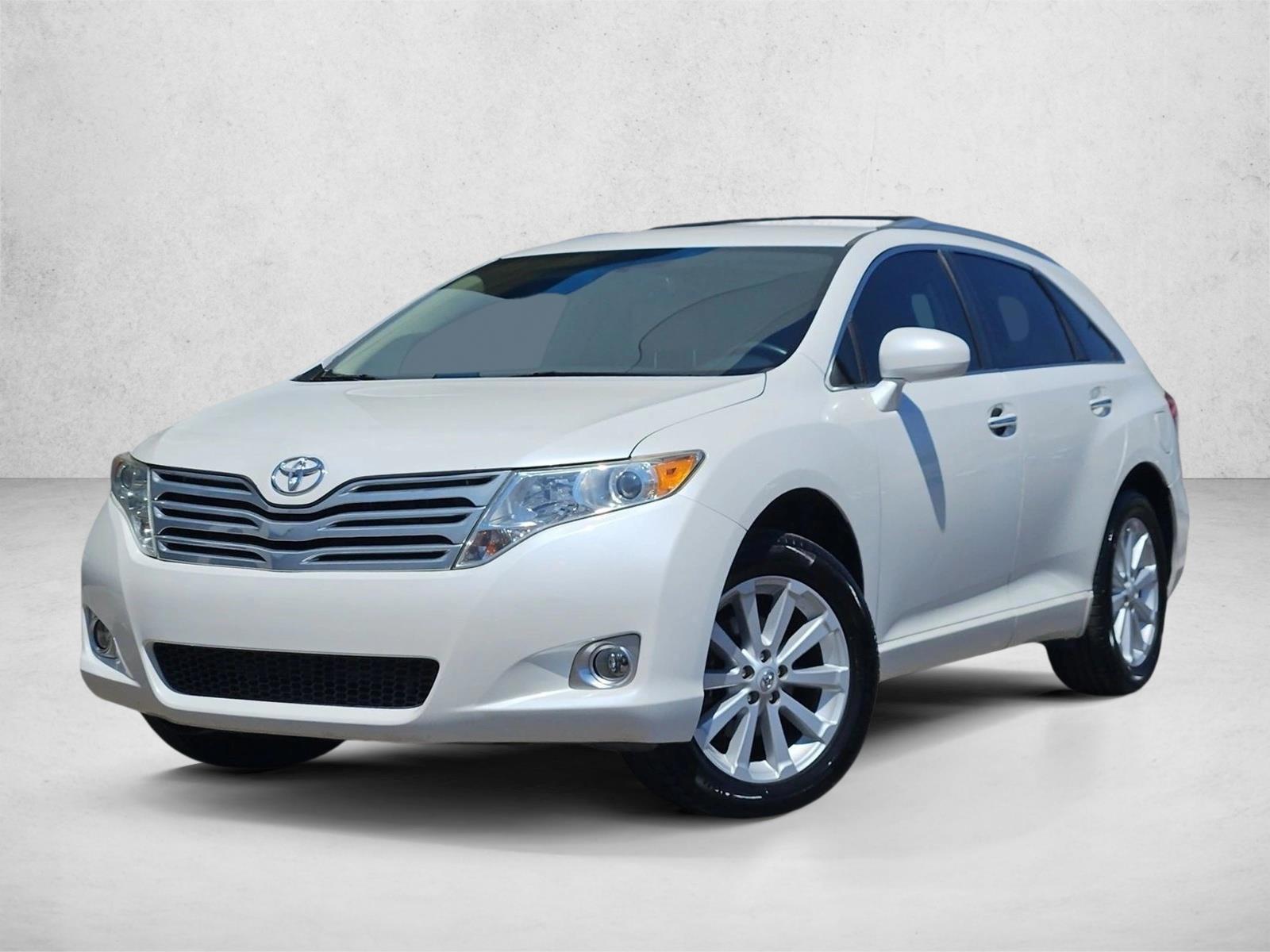 Thumbnail: 2011 Toyota Venza - 1