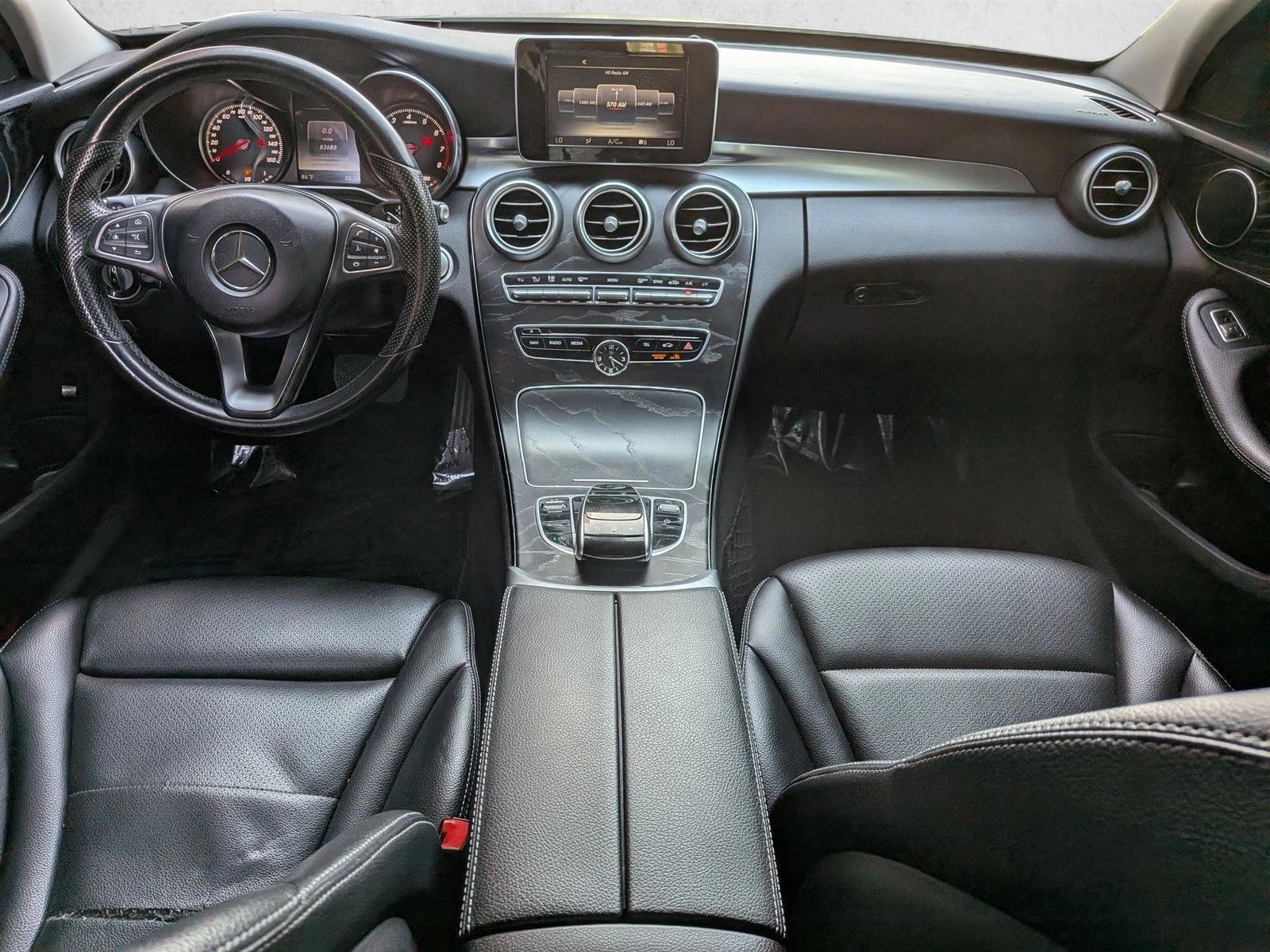 Thumbnail: 2016 Mercedes-Benz C-Class - 3