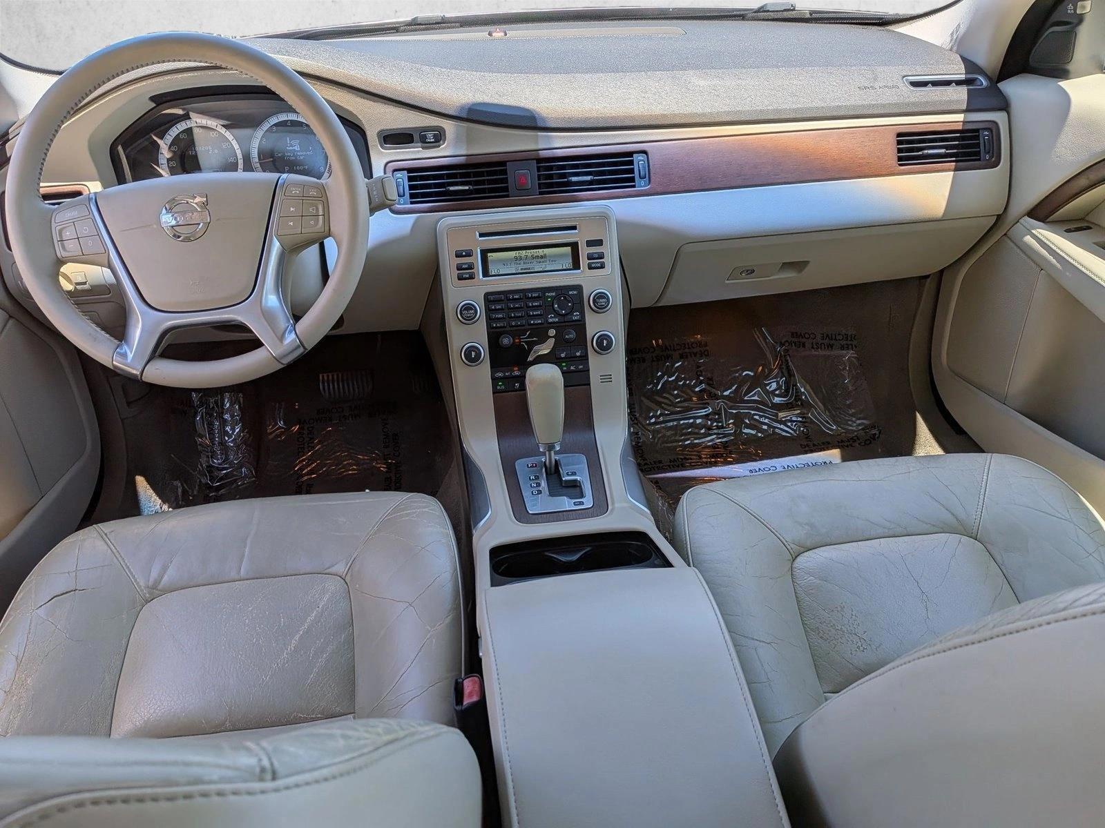 Thumbnail: 2011 Volvo S80 - 4