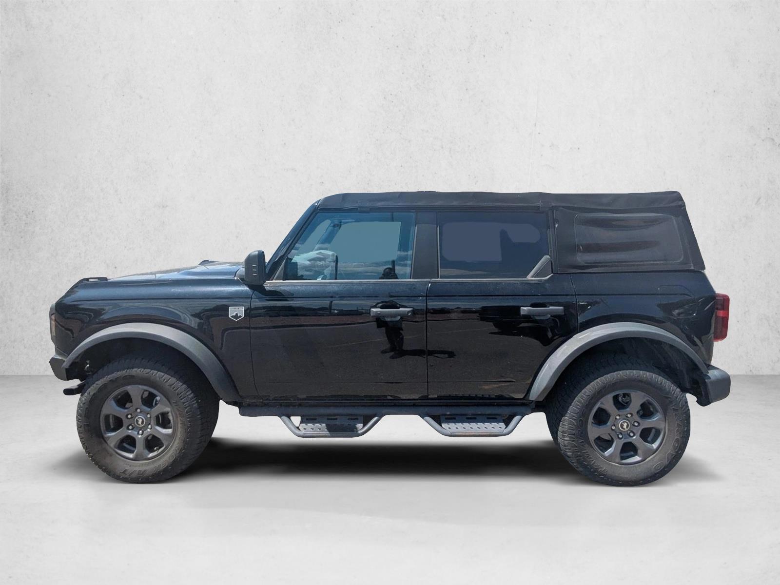 Thumbnail: 2022 Ford Bronco - 2